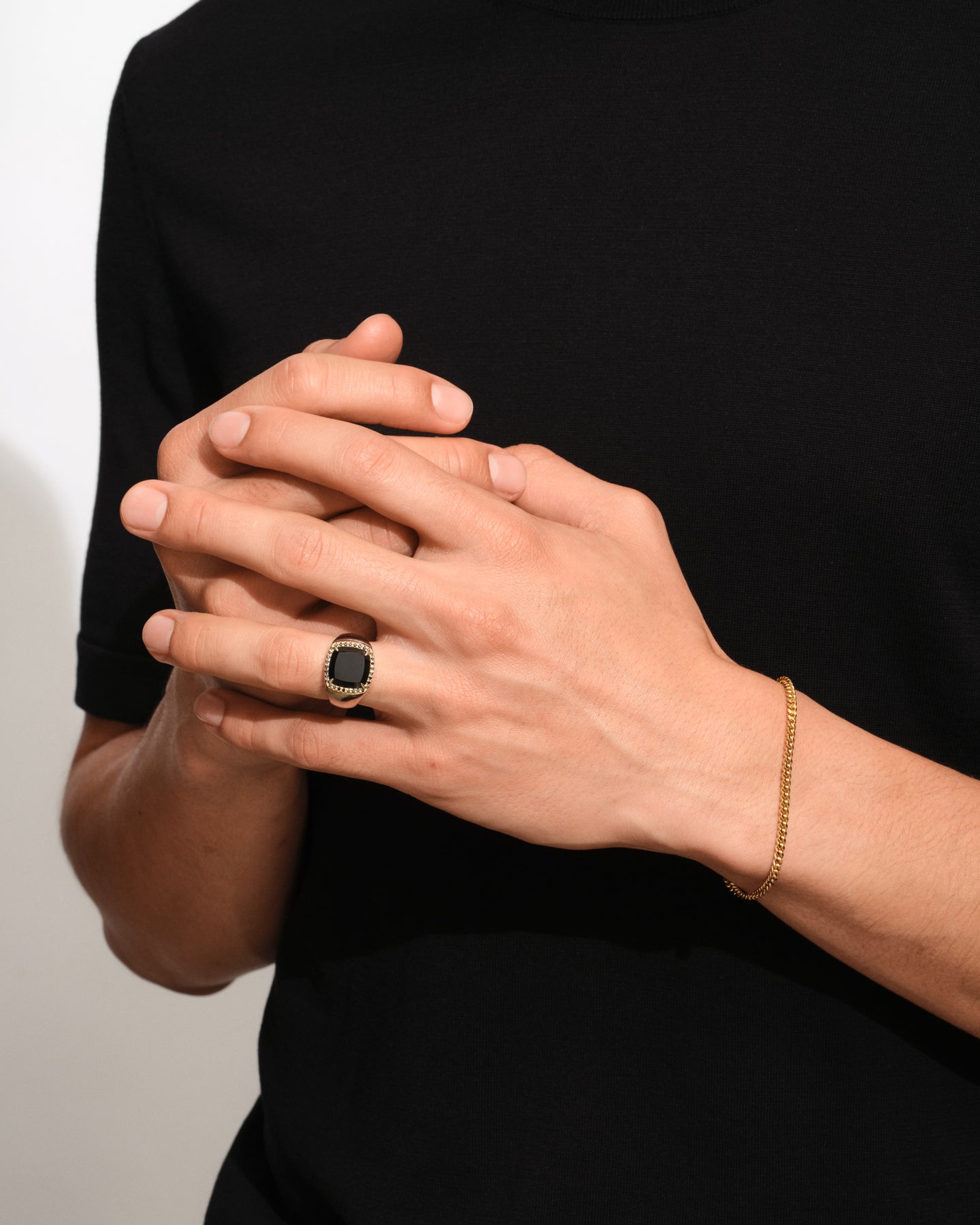 Curb Bracelet M Gold