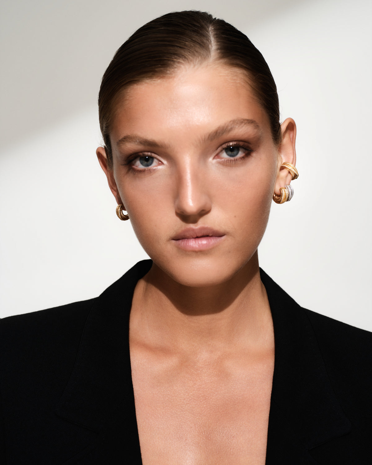 Orb Ear Cuff Gold