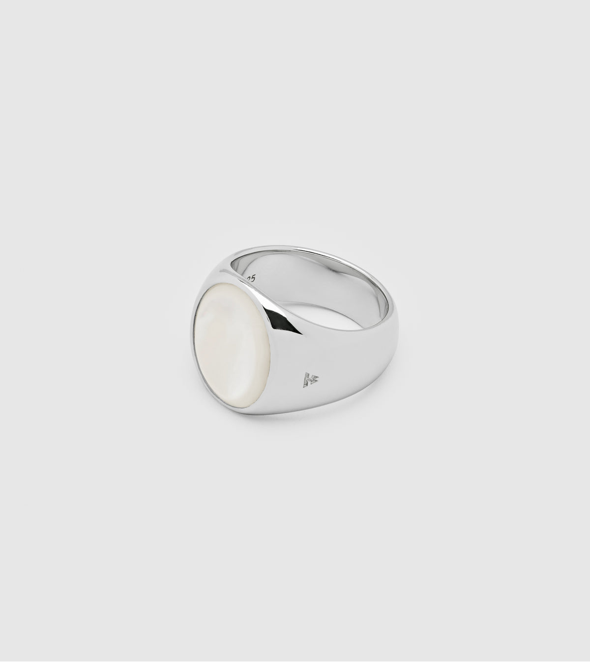 Oval White MOP