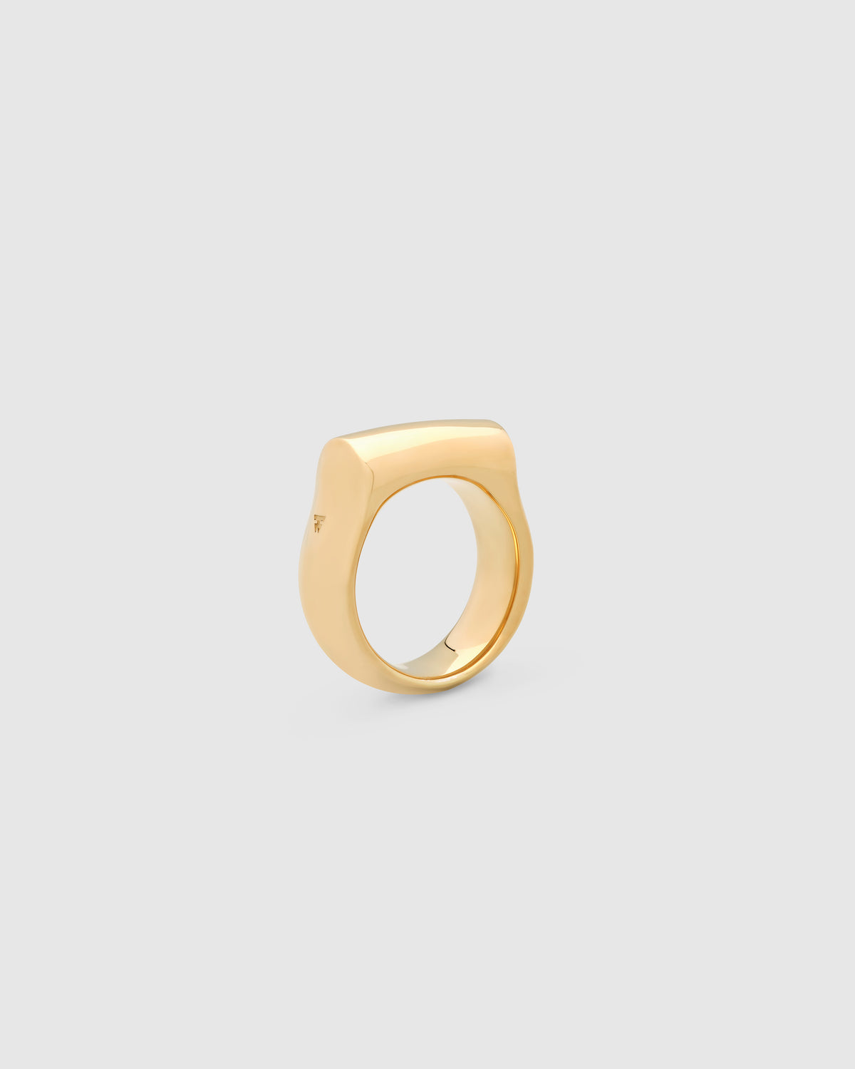 Crest Ring Gold