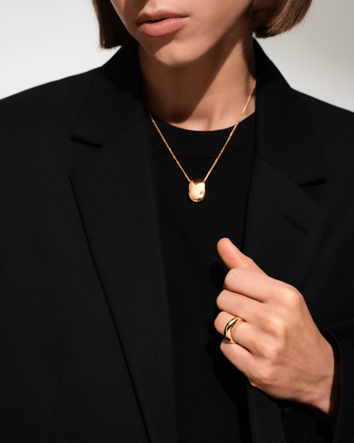 Pebble Pendant Gold