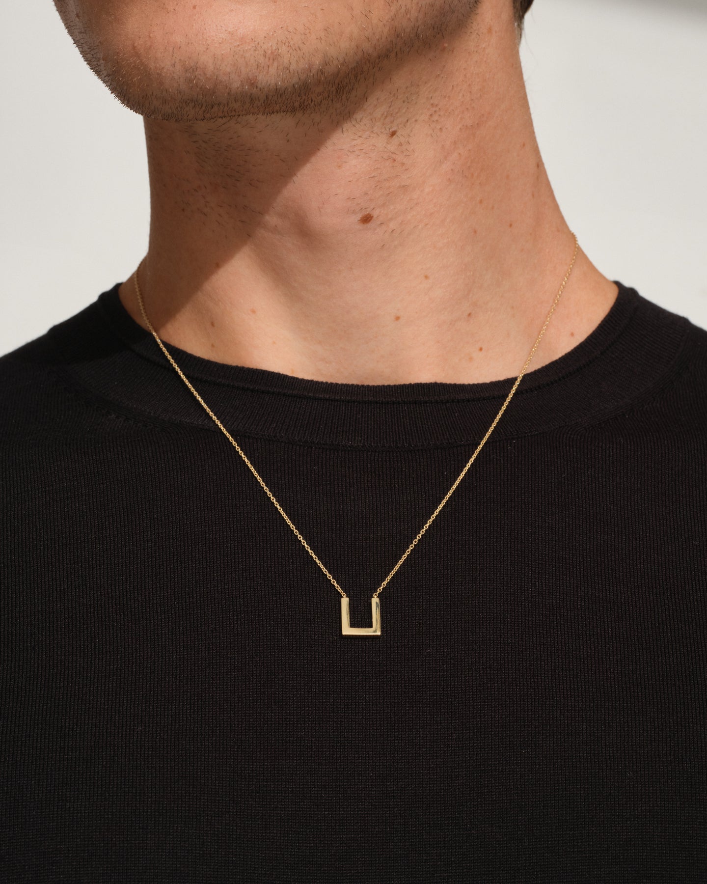 Sleek Pendant Gold