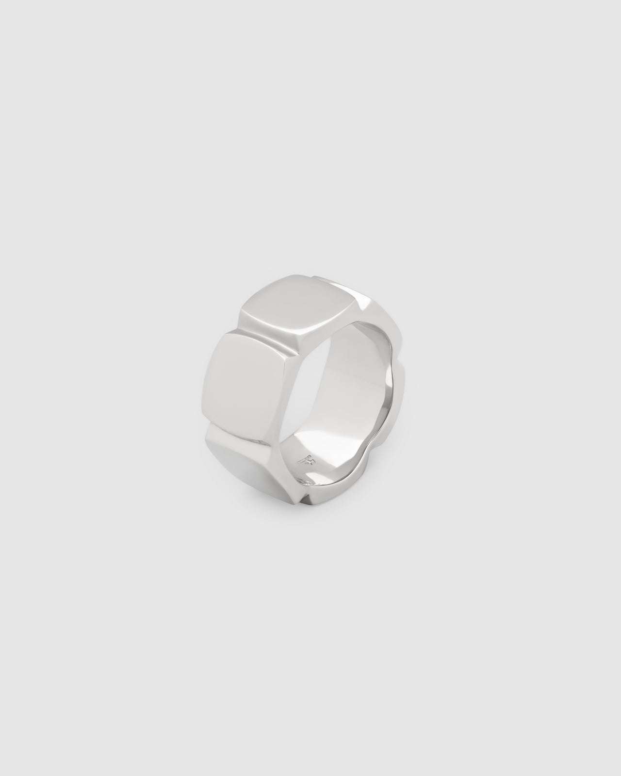 Umi Band Ring