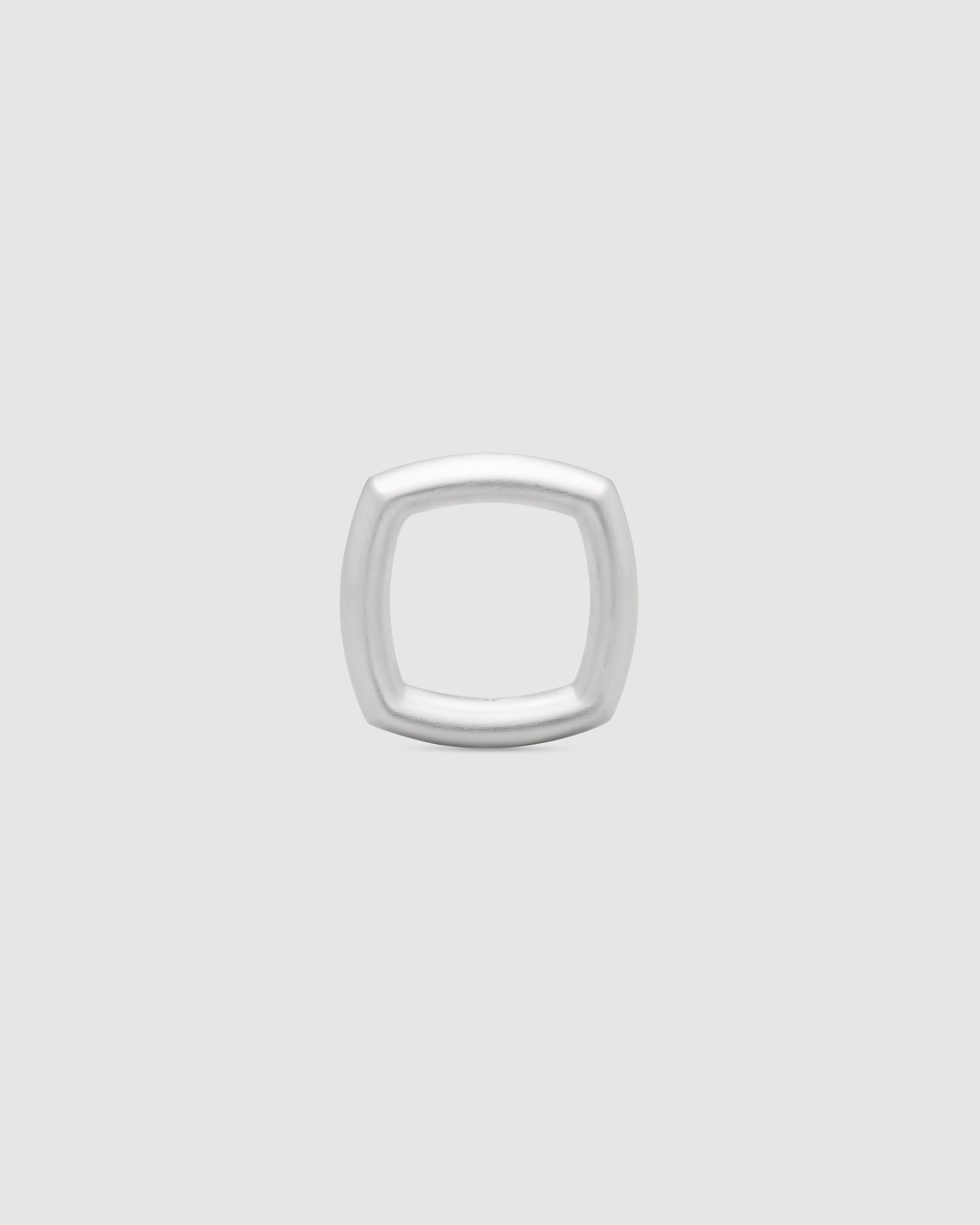 Frame Ring Satin