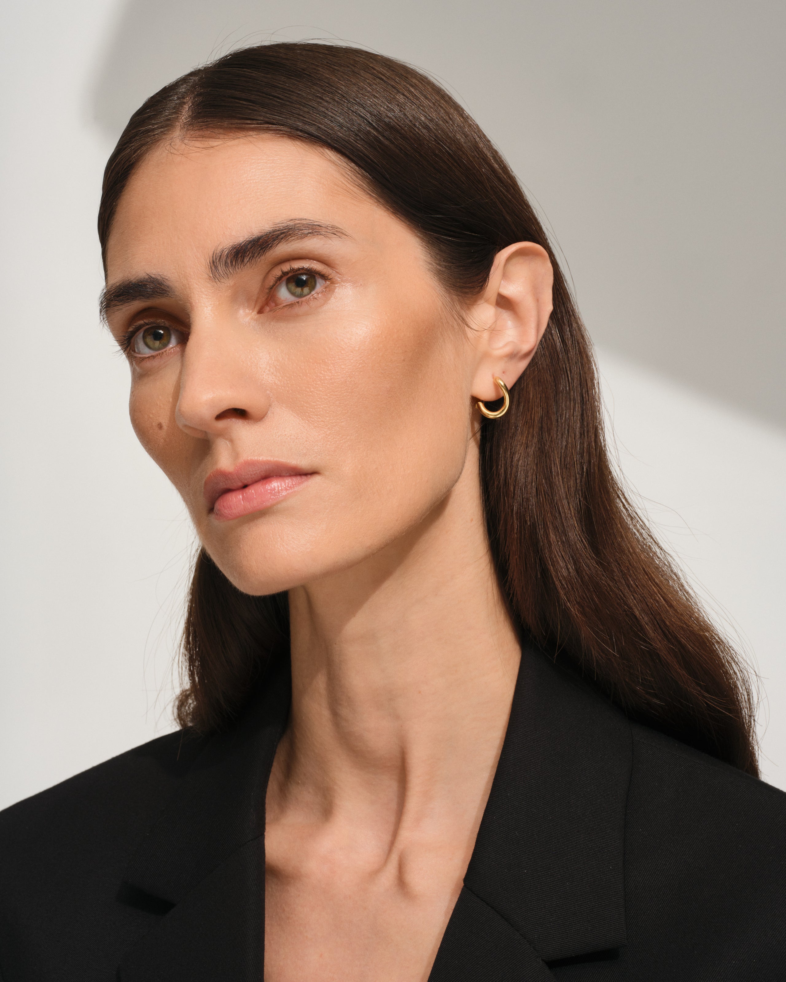 River Hoops Medium Gold