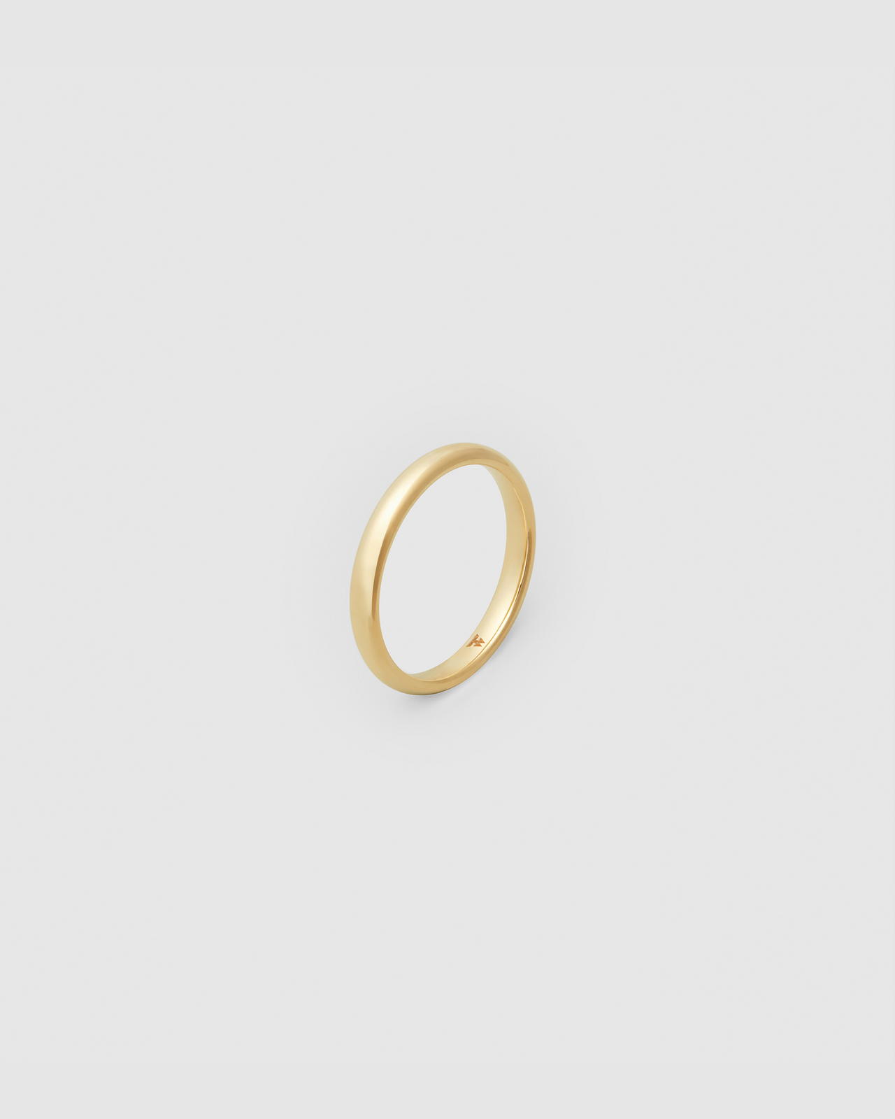 Classic Band Slim Polished Gold