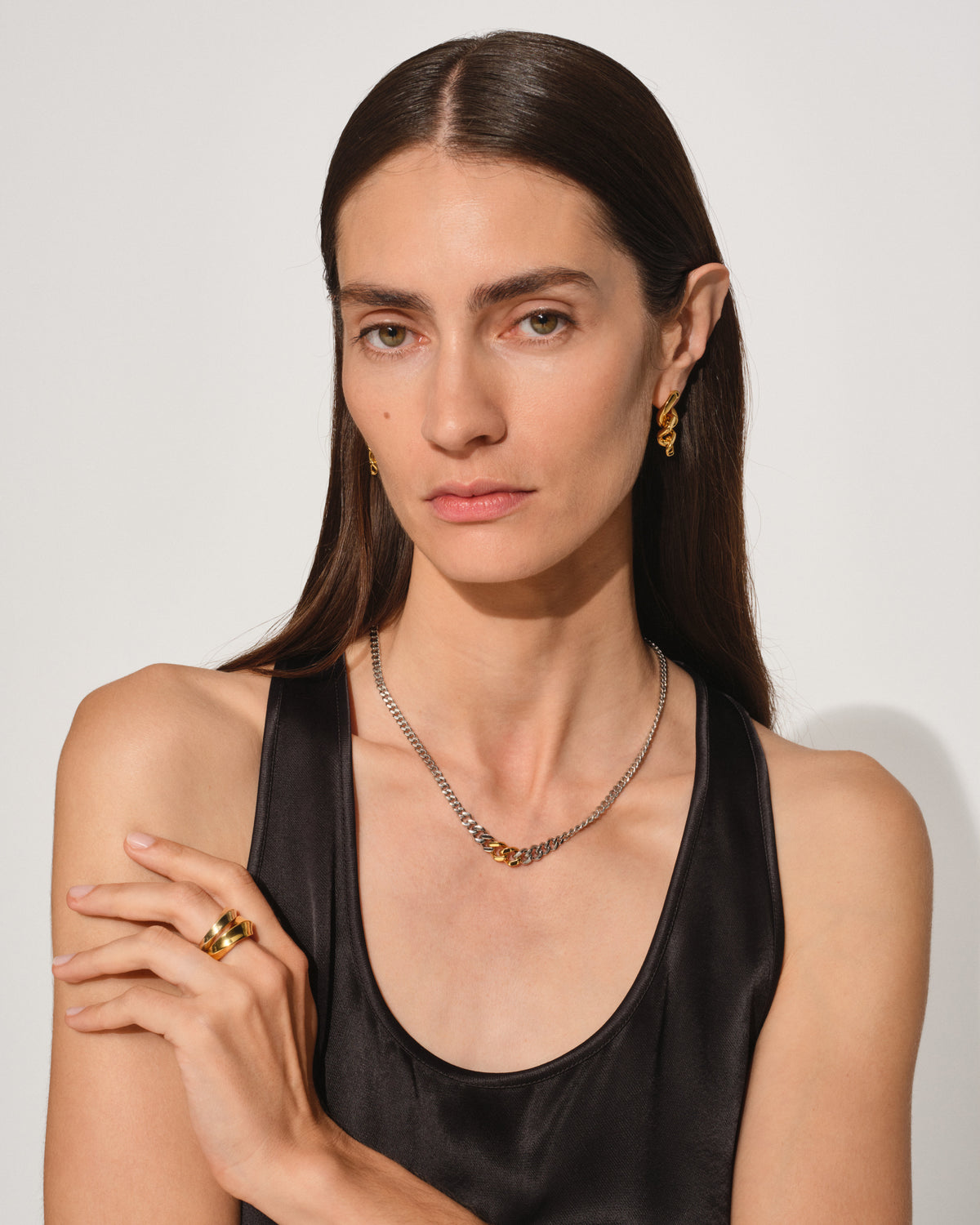 Infinity Band Medium Gold