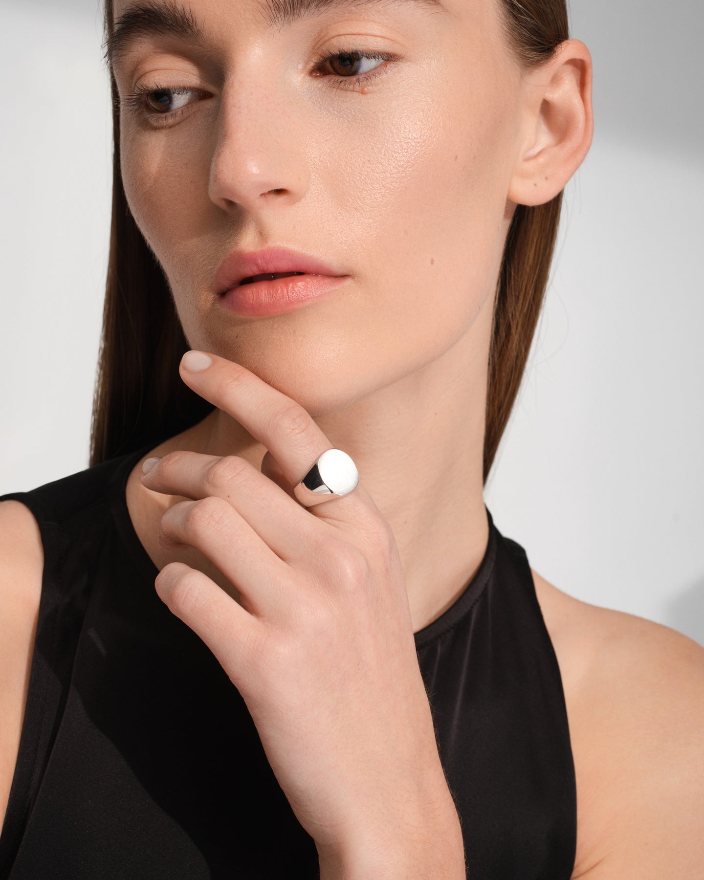 Oval Satin