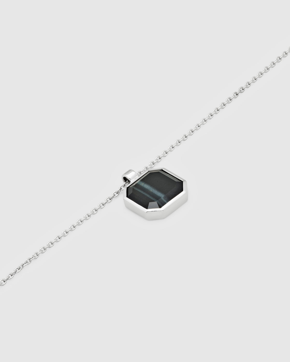 Dan Pendant Blue Hawk Eye