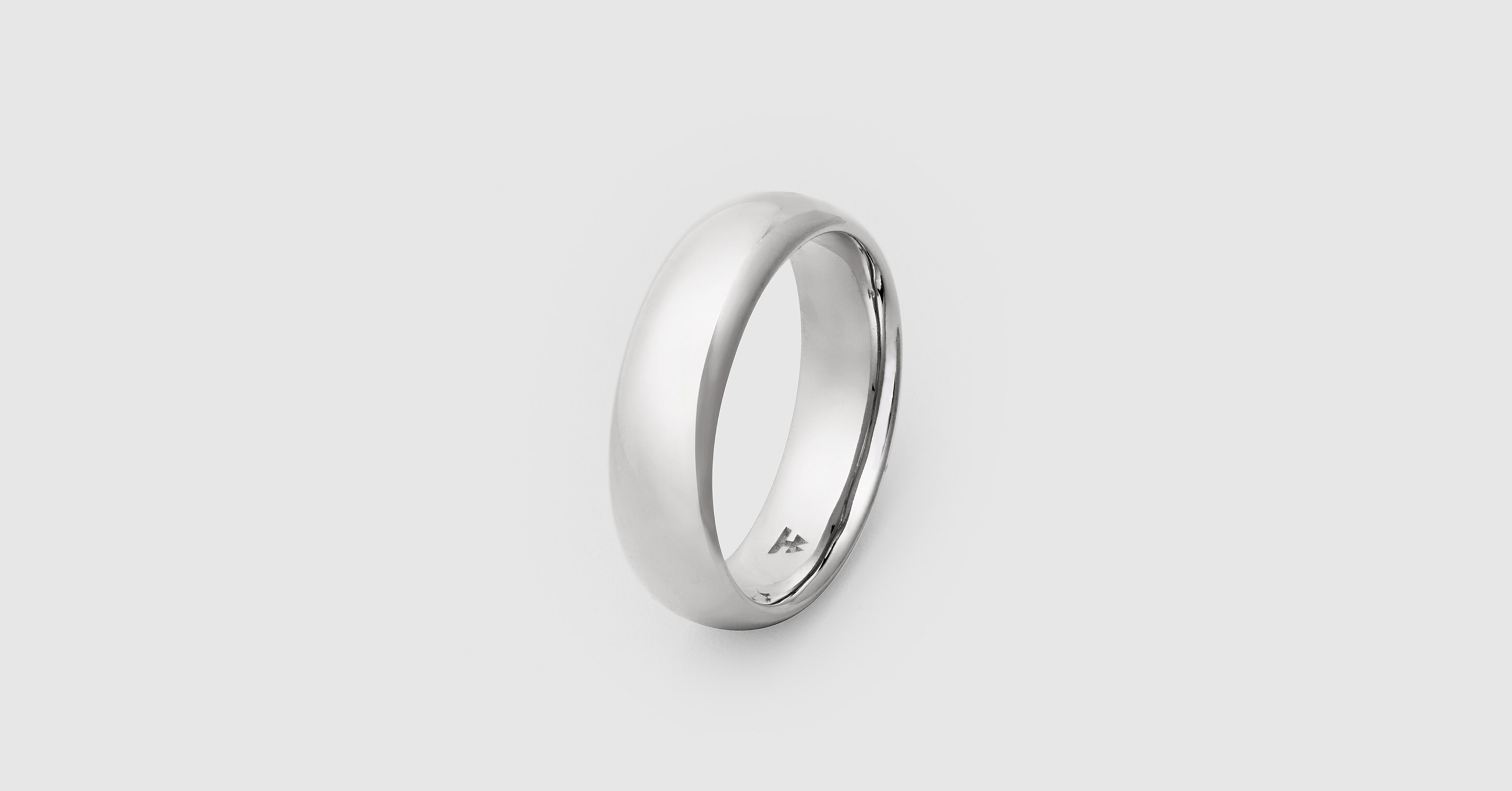 Classic Band Large Polished – Tom Wood