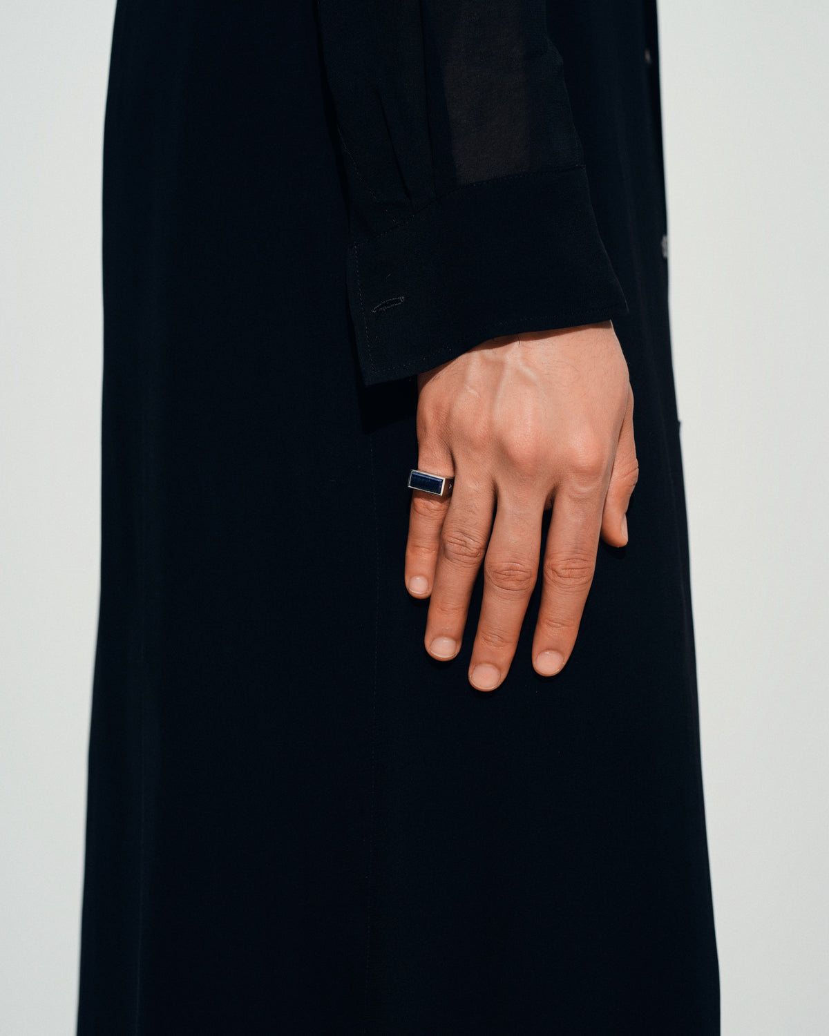 Peaky Ring Blue Hawk Eye
