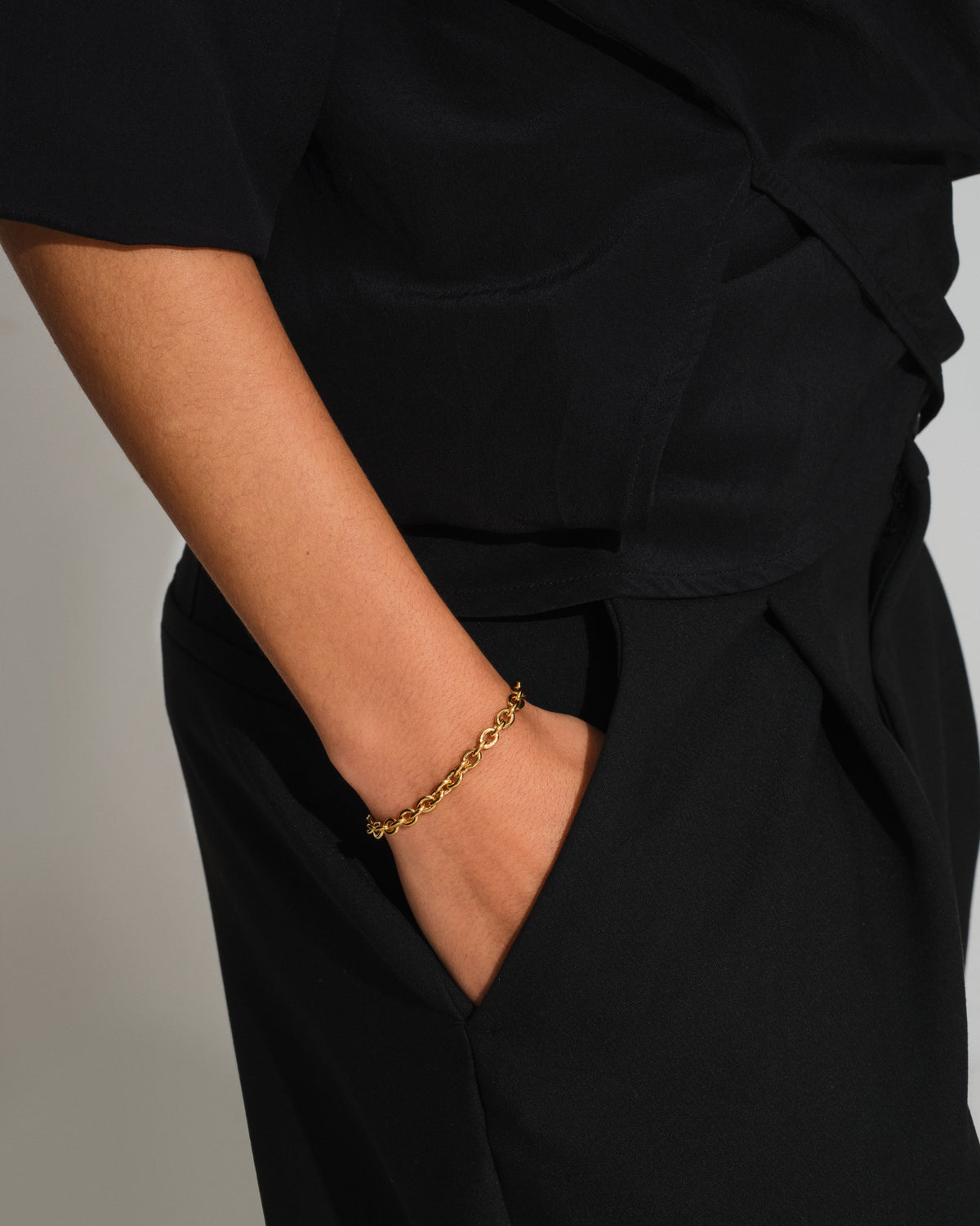Ada Bracelet Gold – Tom Wood