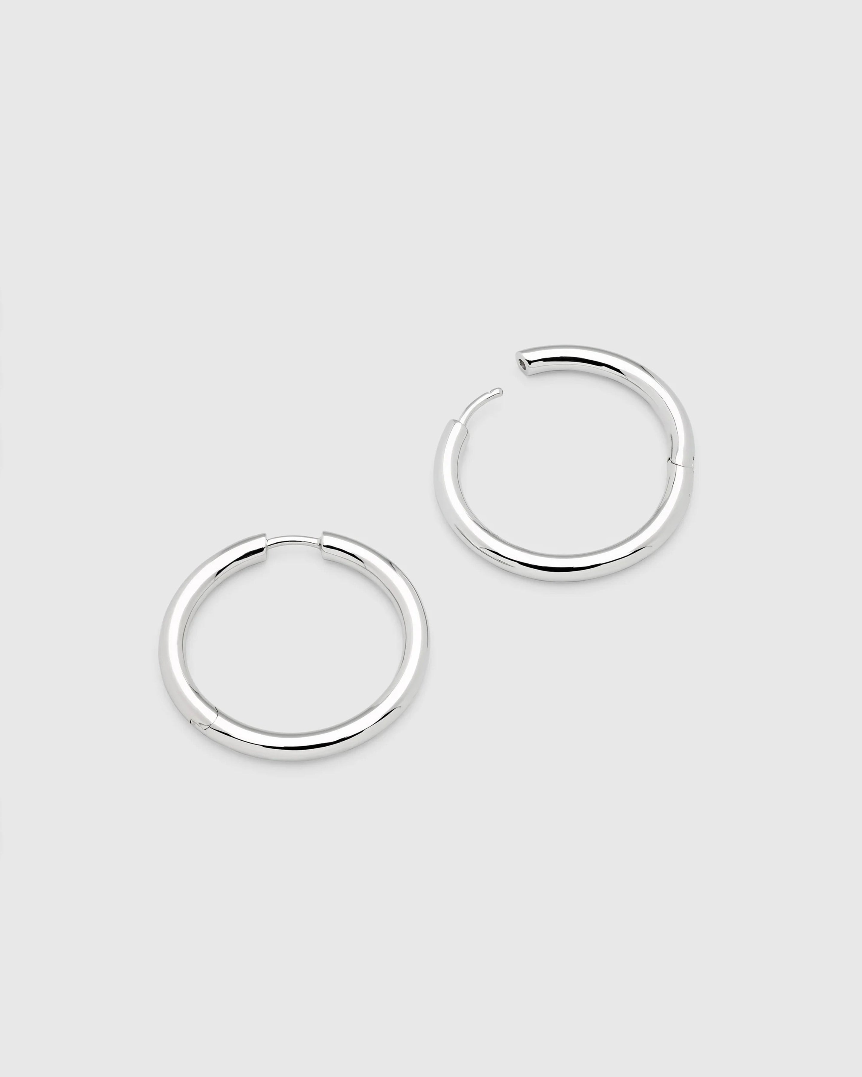 【希少】TOM WOODピアスClassic Hoops Thick large Classic Hoops Large – Tom Wood