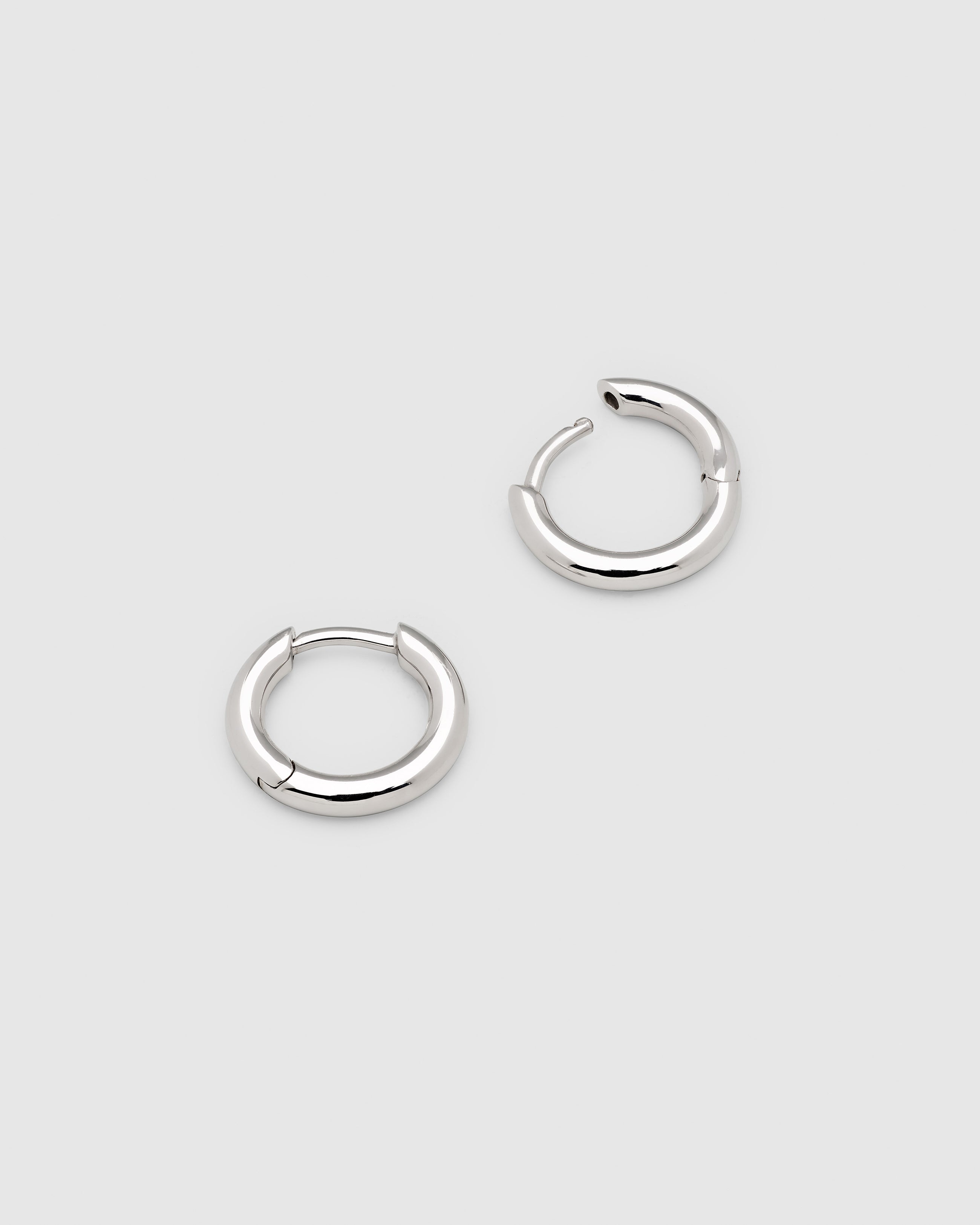 Classic Hoops Small – Tom Wood