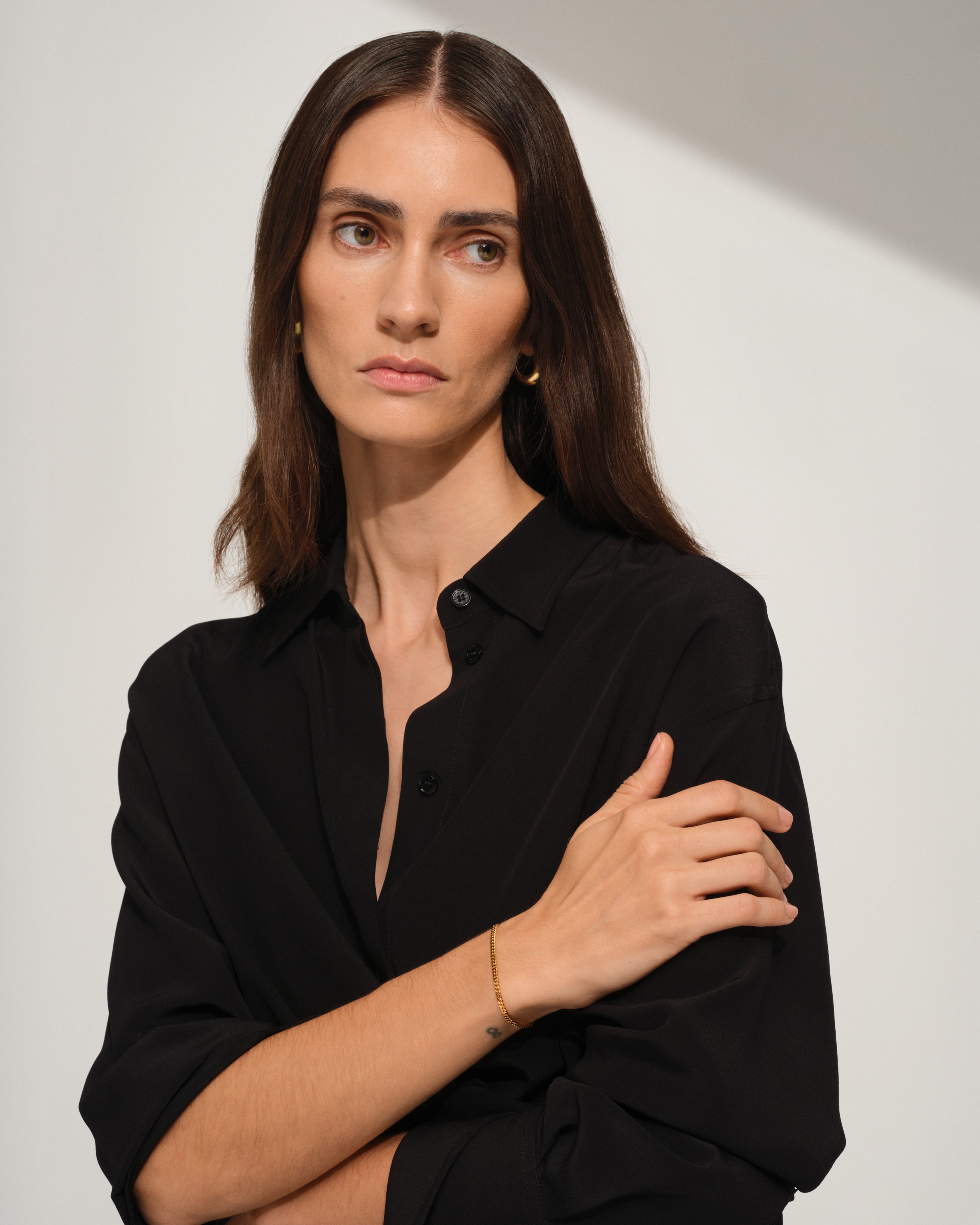 Curb Bracelet M Gold – Tom Wood
