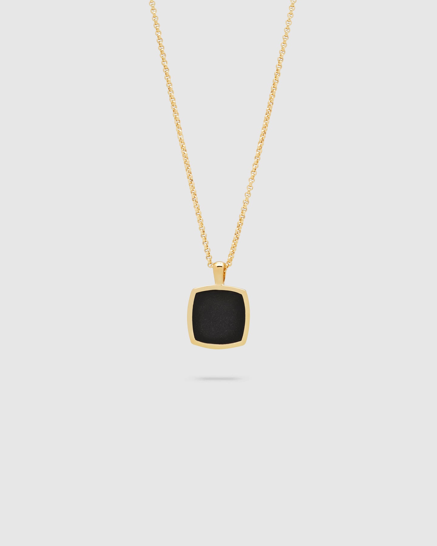 Cushion Pendant Onyx Gold