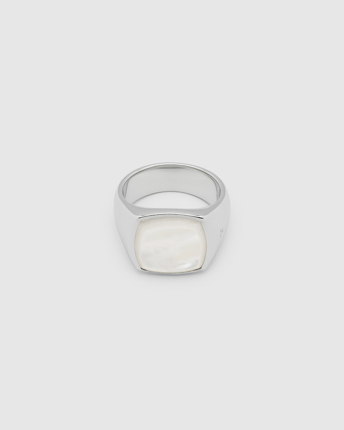 Cushion White MOP – Tom Wood