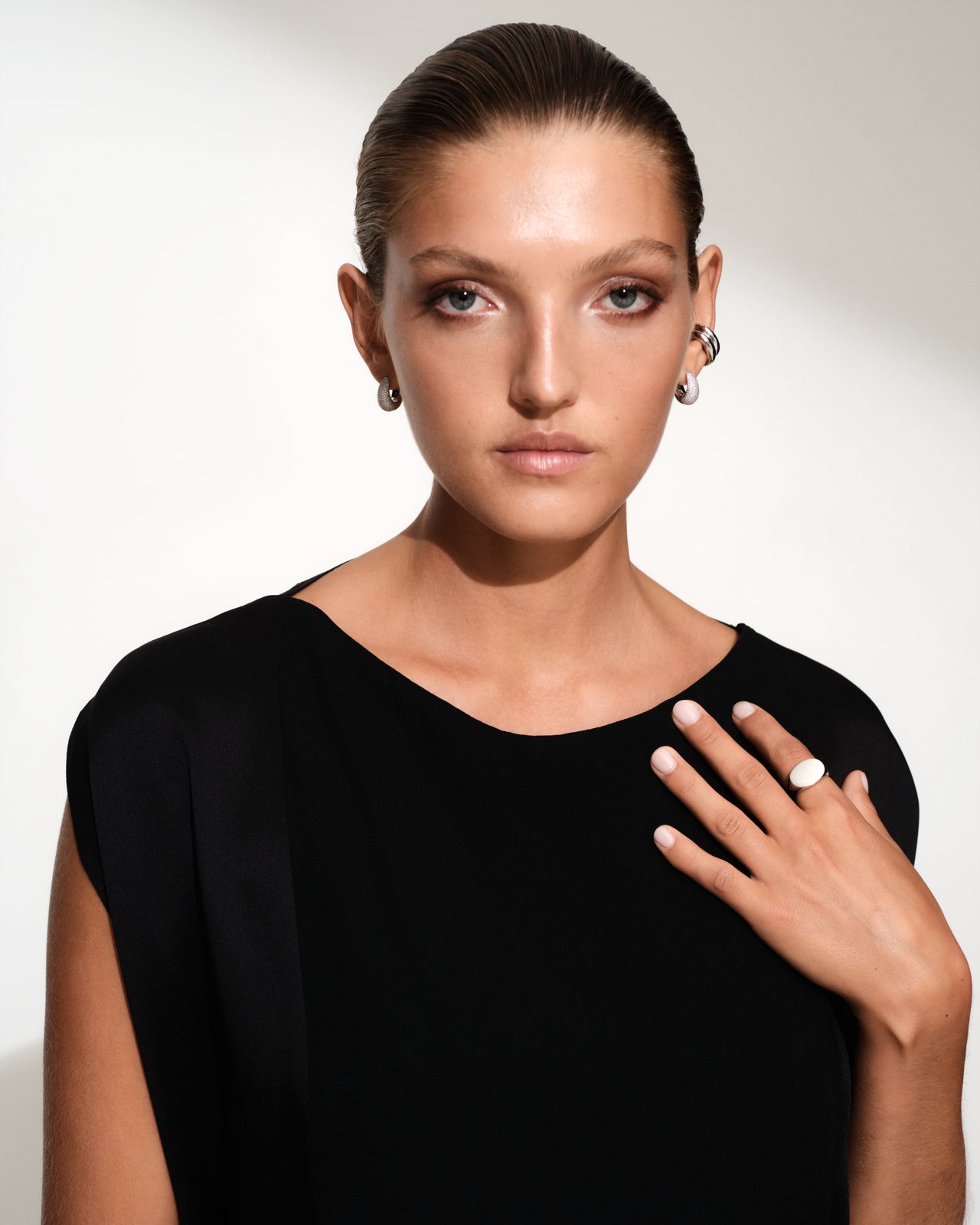 Ice Hoops Small Pave 