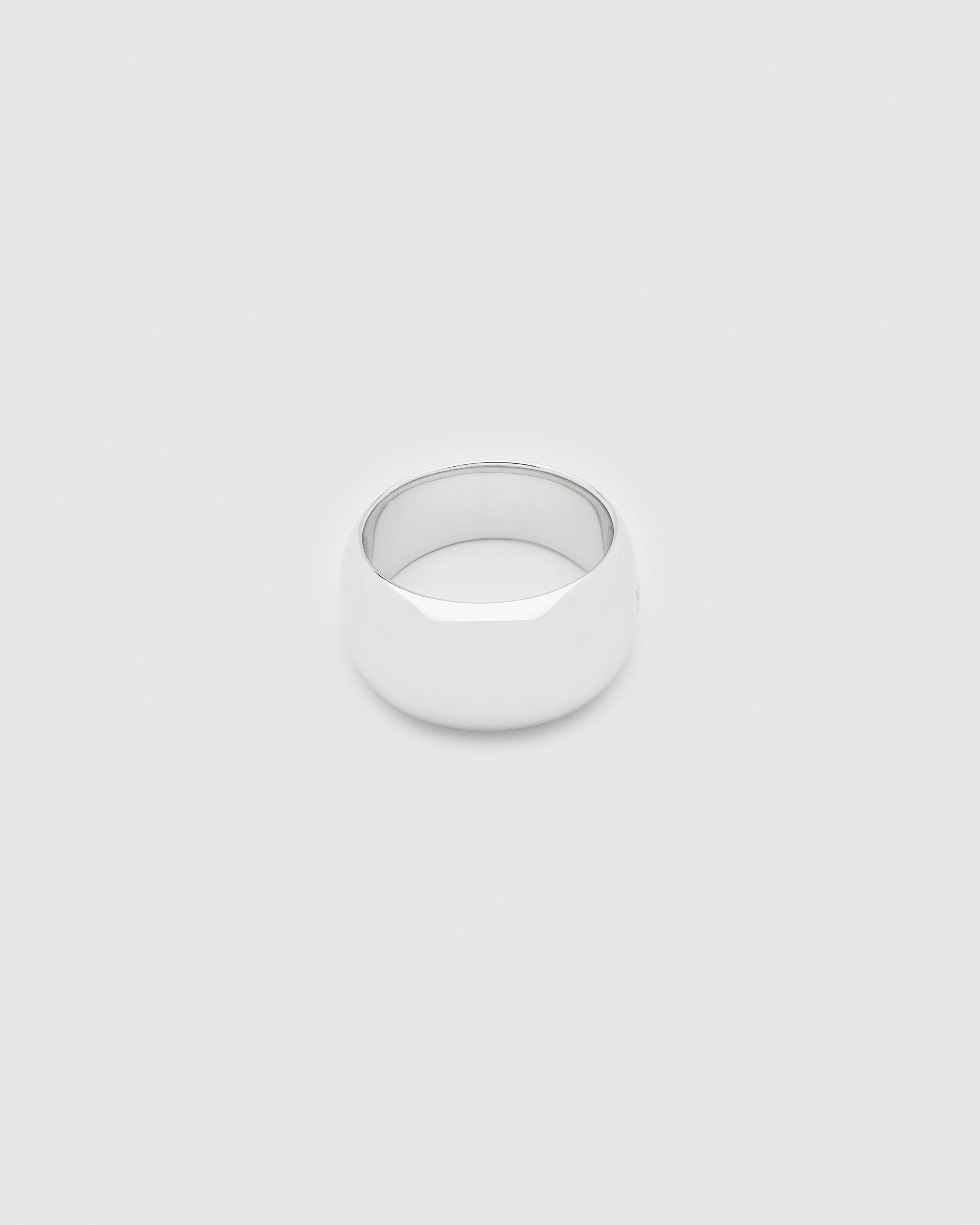 Ice Ring – Tom Wood