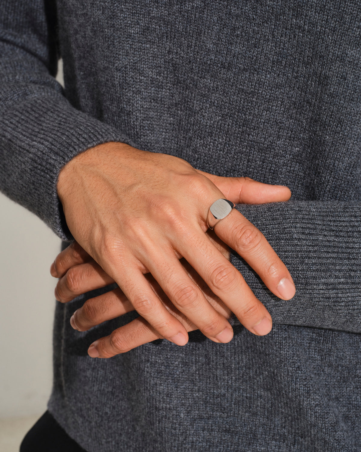 Kay Ring Satin – Tom Wood