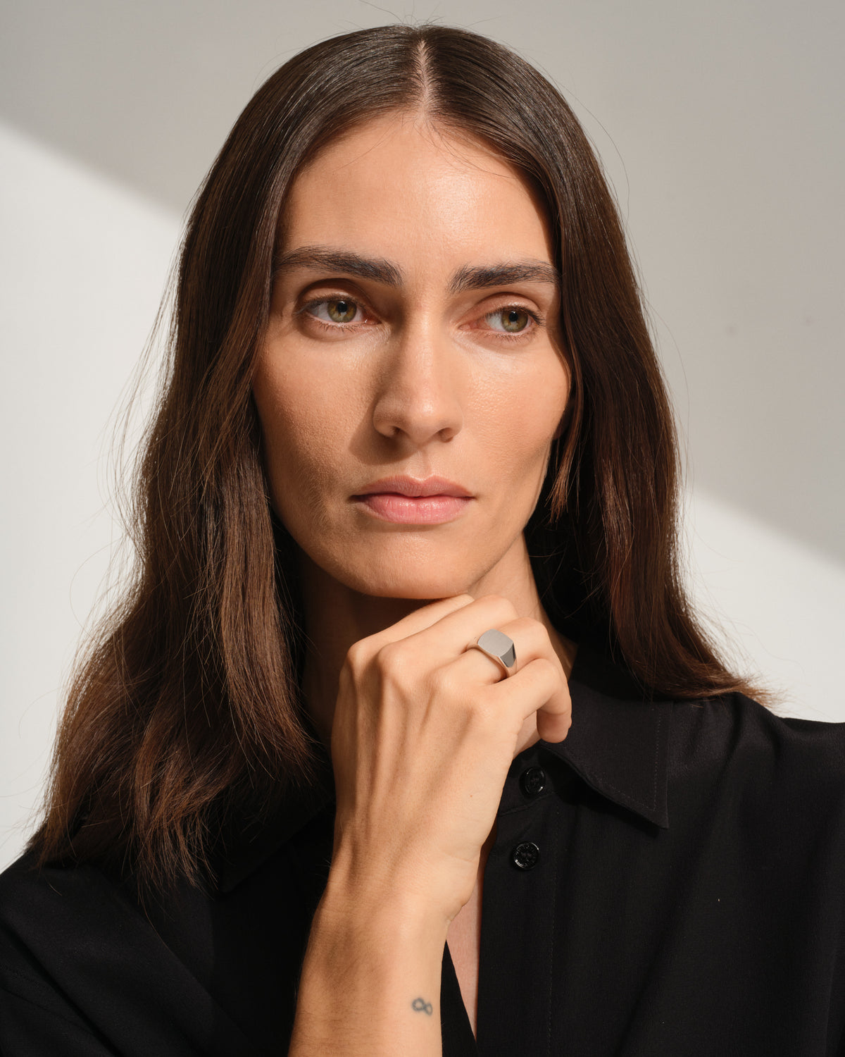 Kay Ring Satin – Tom Wood