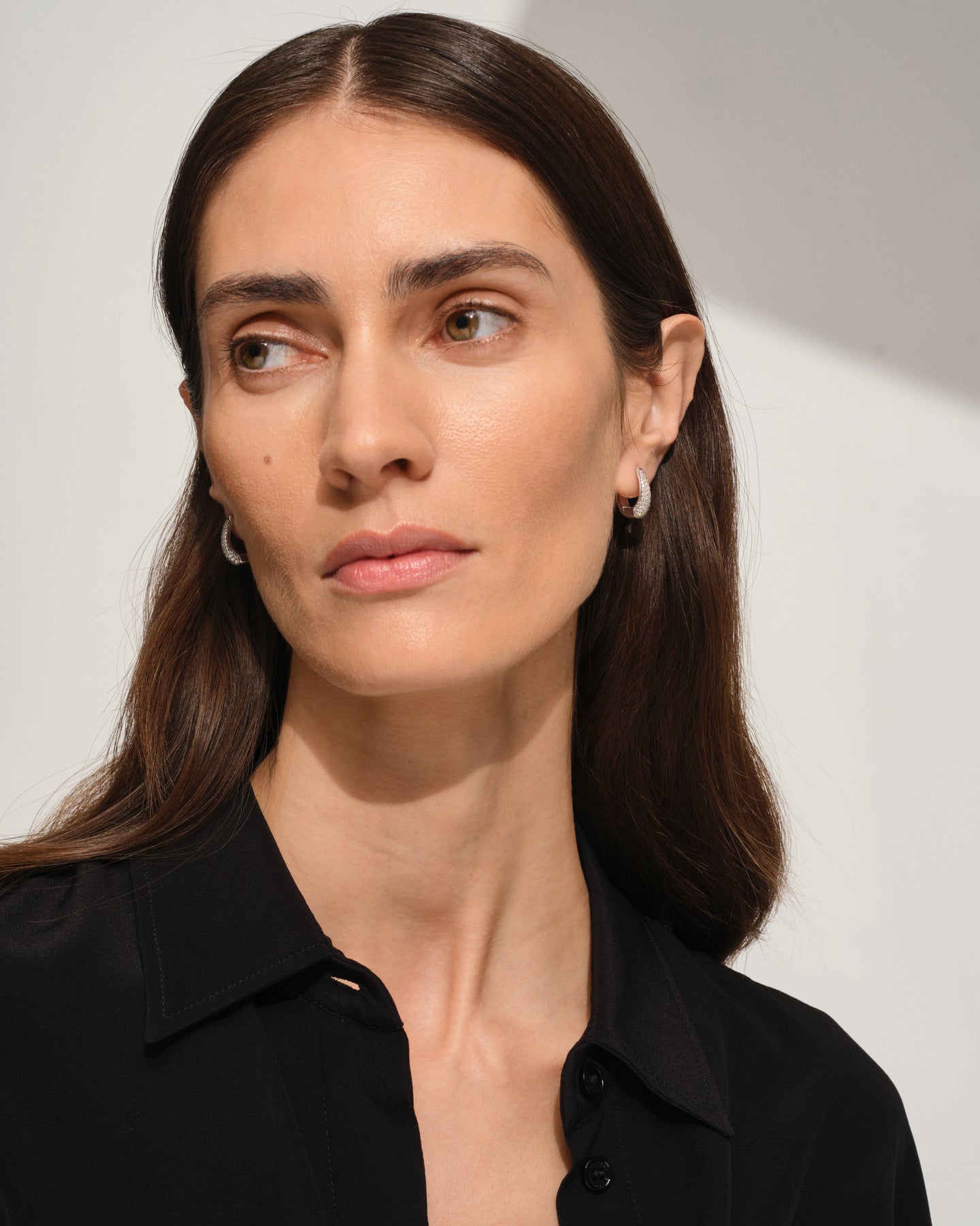 Liz Hoops Pave