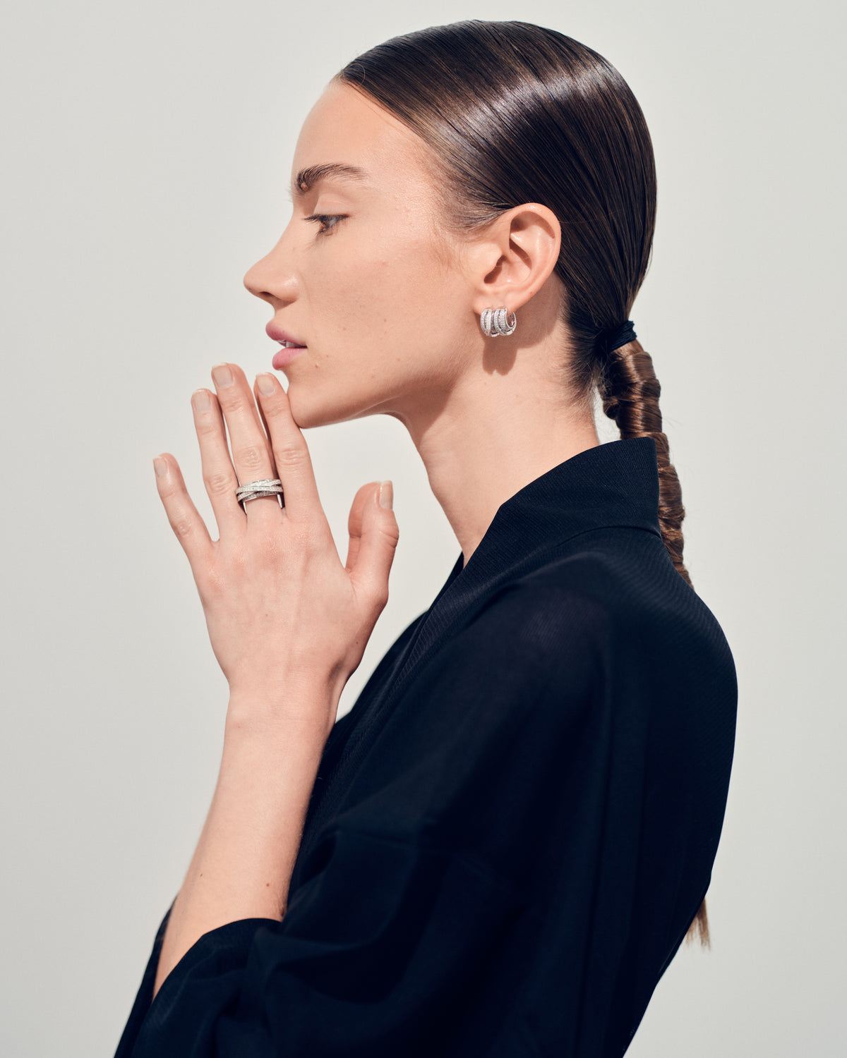 Orb Ring Slim Clear White