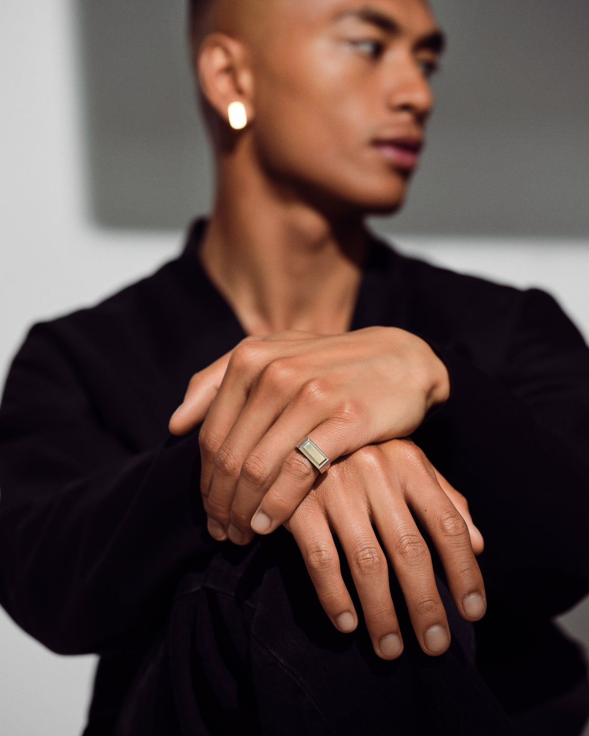 Peaky Ring Gold Top