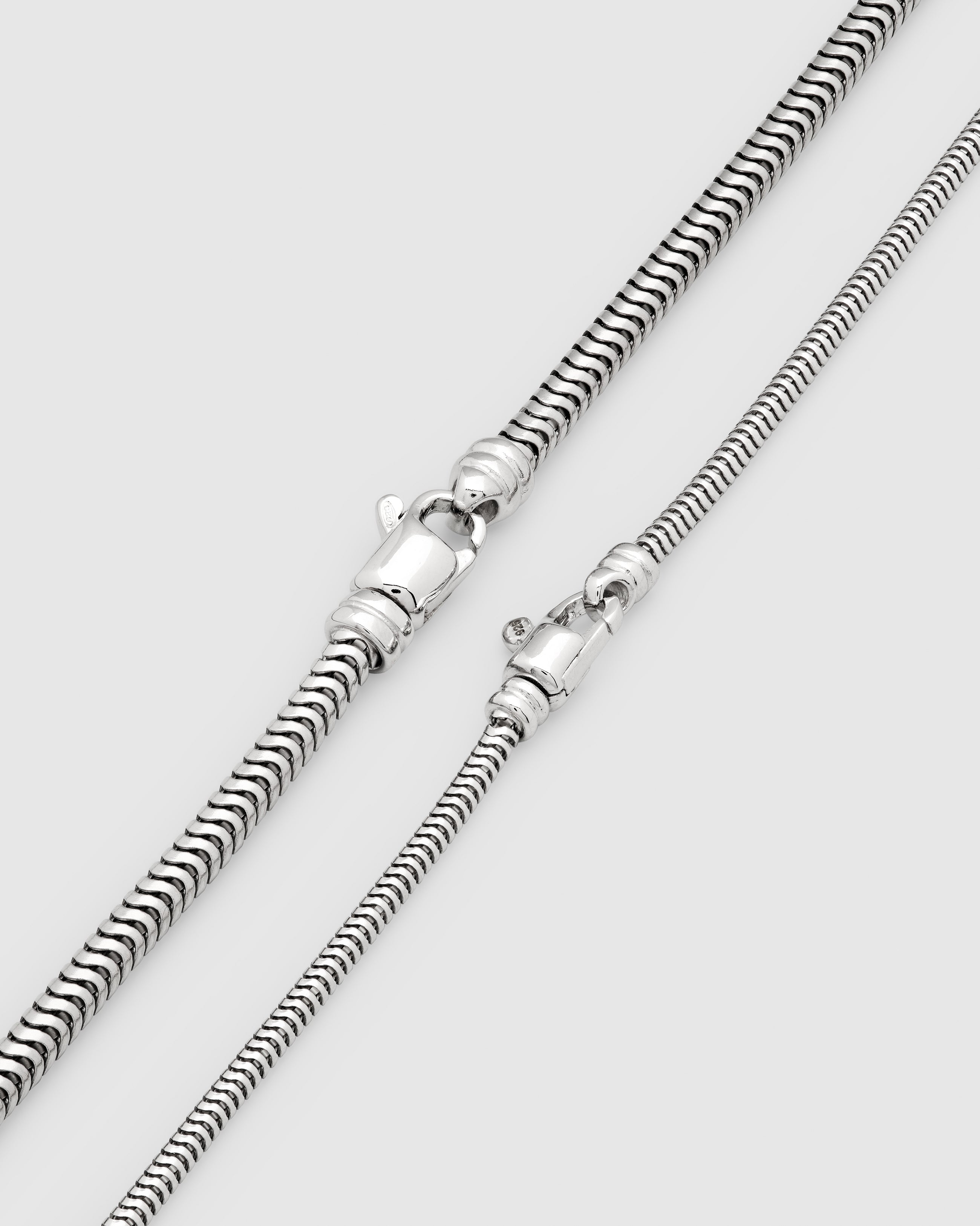 Snake Chain – Tom Wood