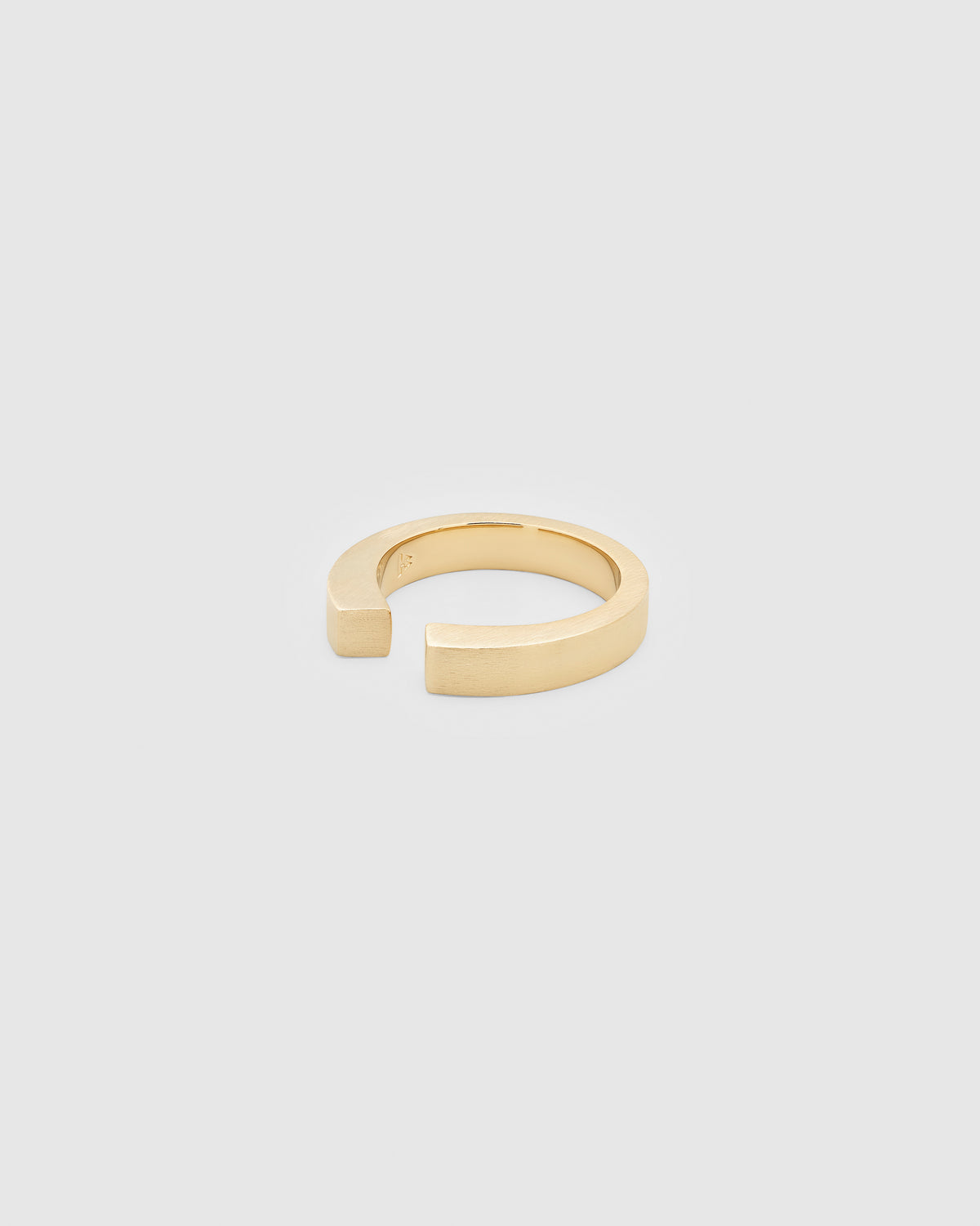 Split Ring Gold – Tom Wood