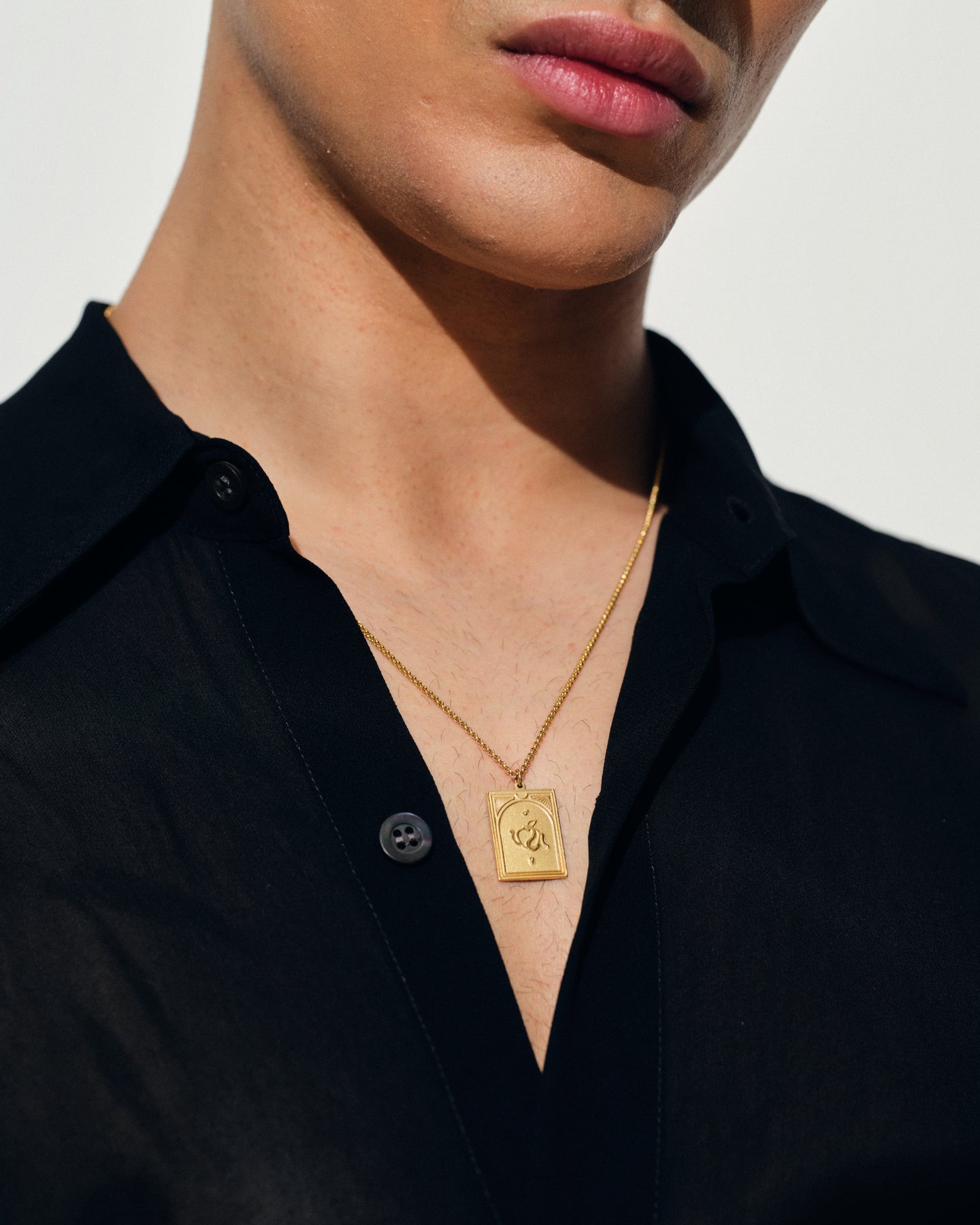 Tarot Lovers Pendant Gold