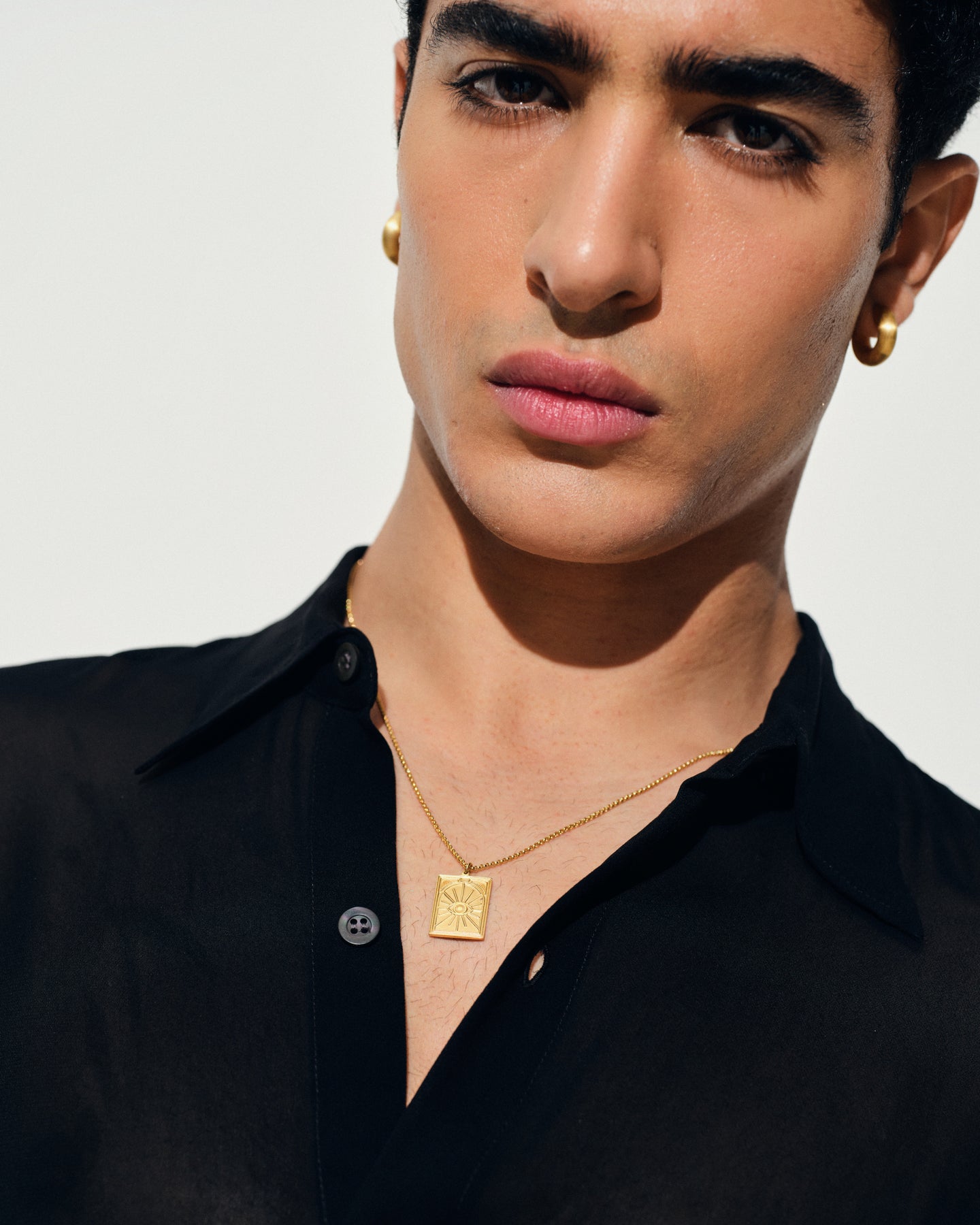 Chunky Hoops Satin Small Gold
