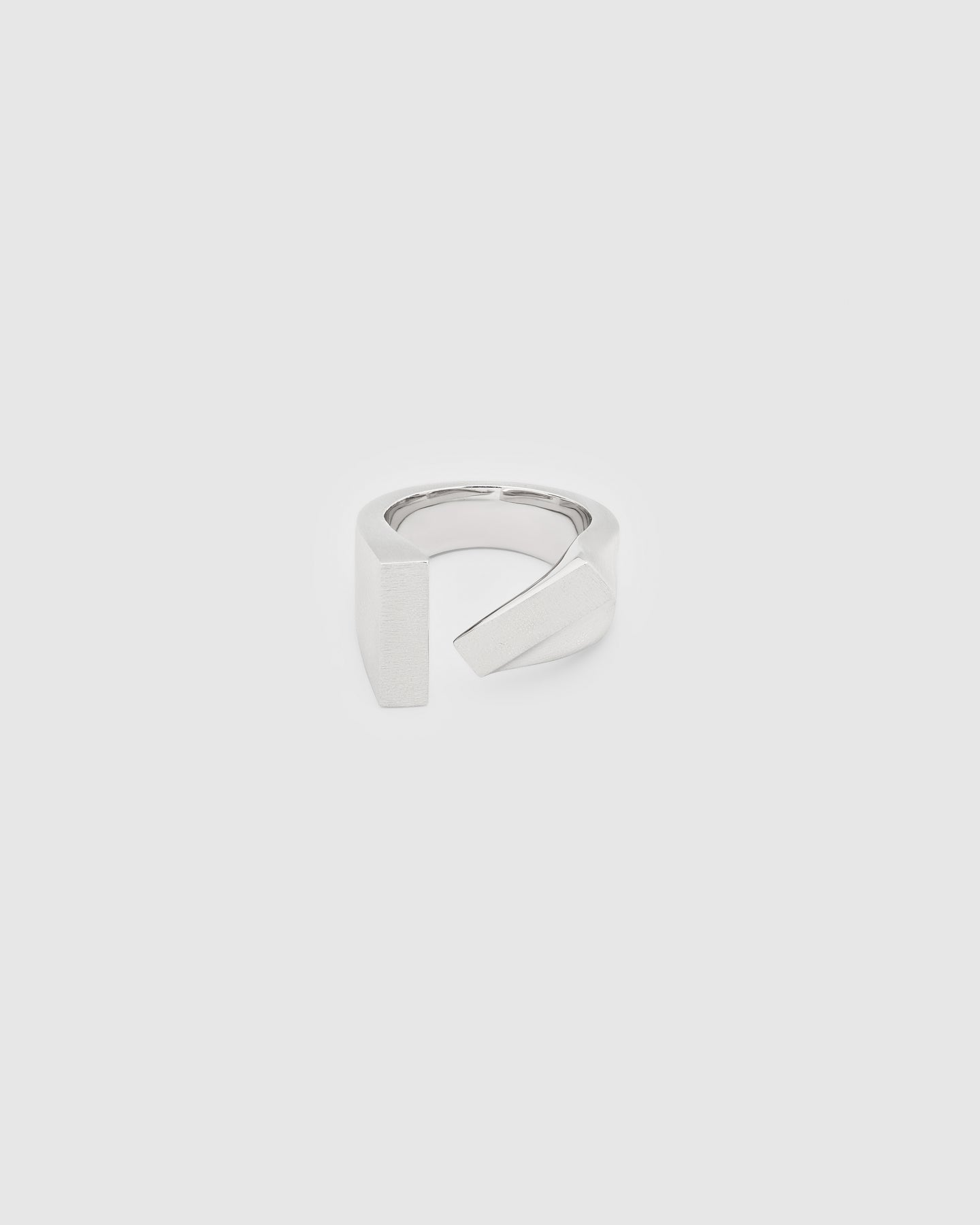 Tilt Ring 