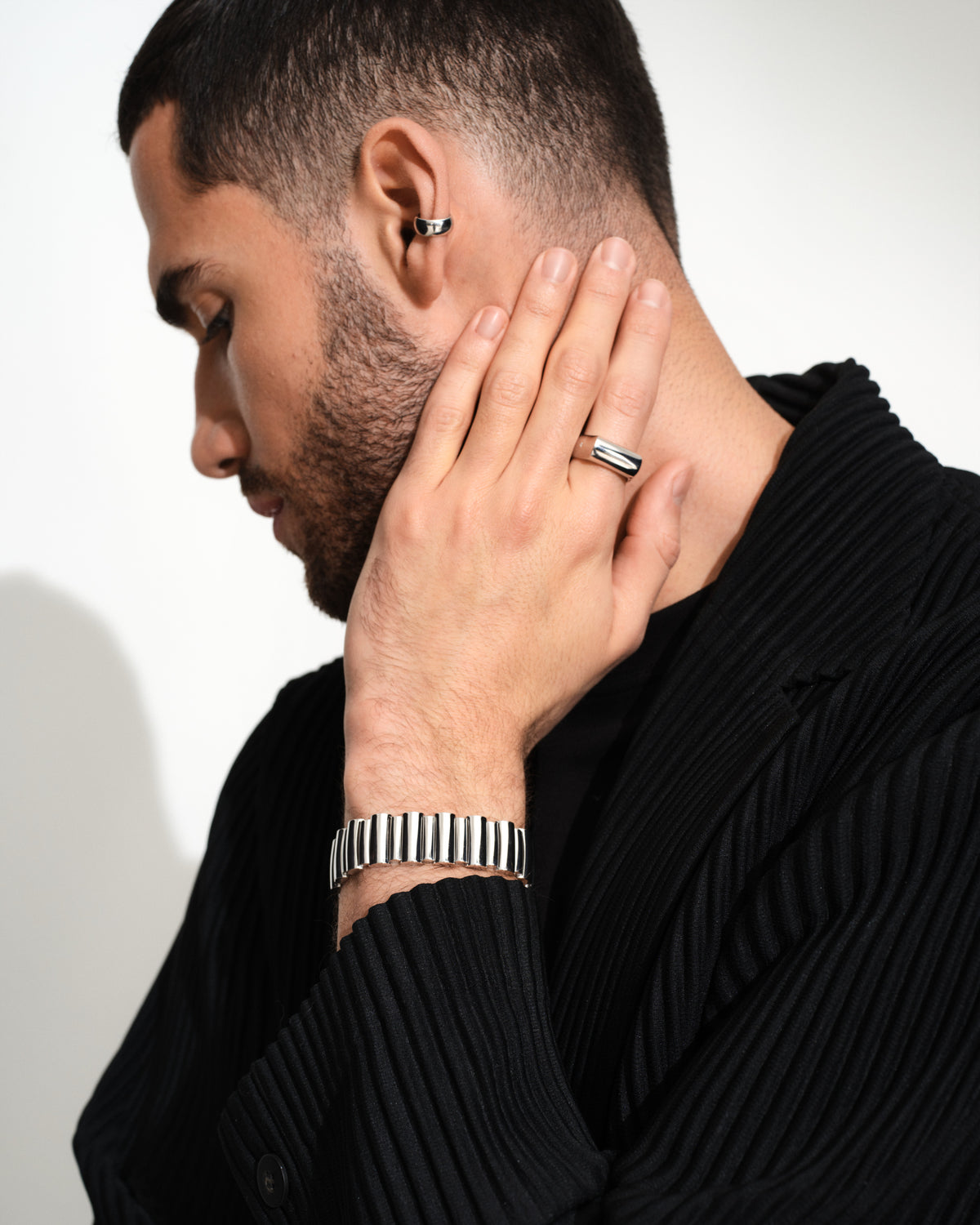 Oyster Ear Cuff 