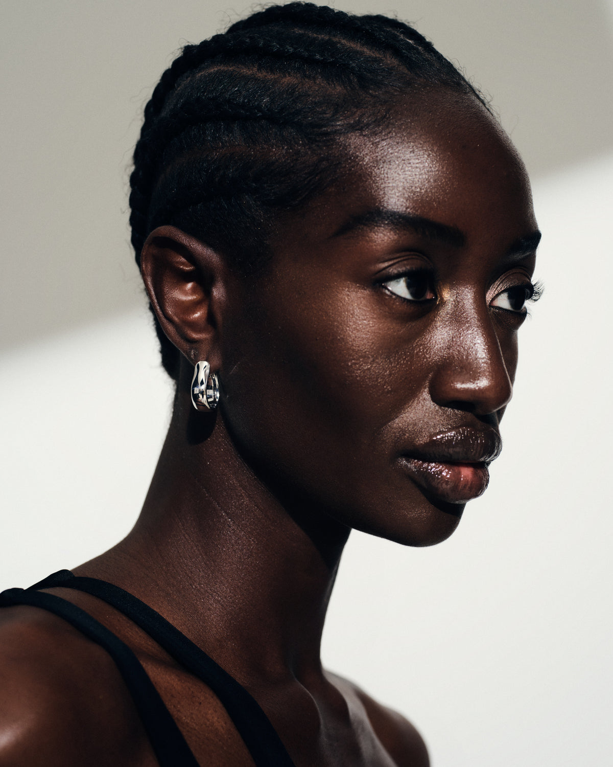 Oyster Hoops Medium
