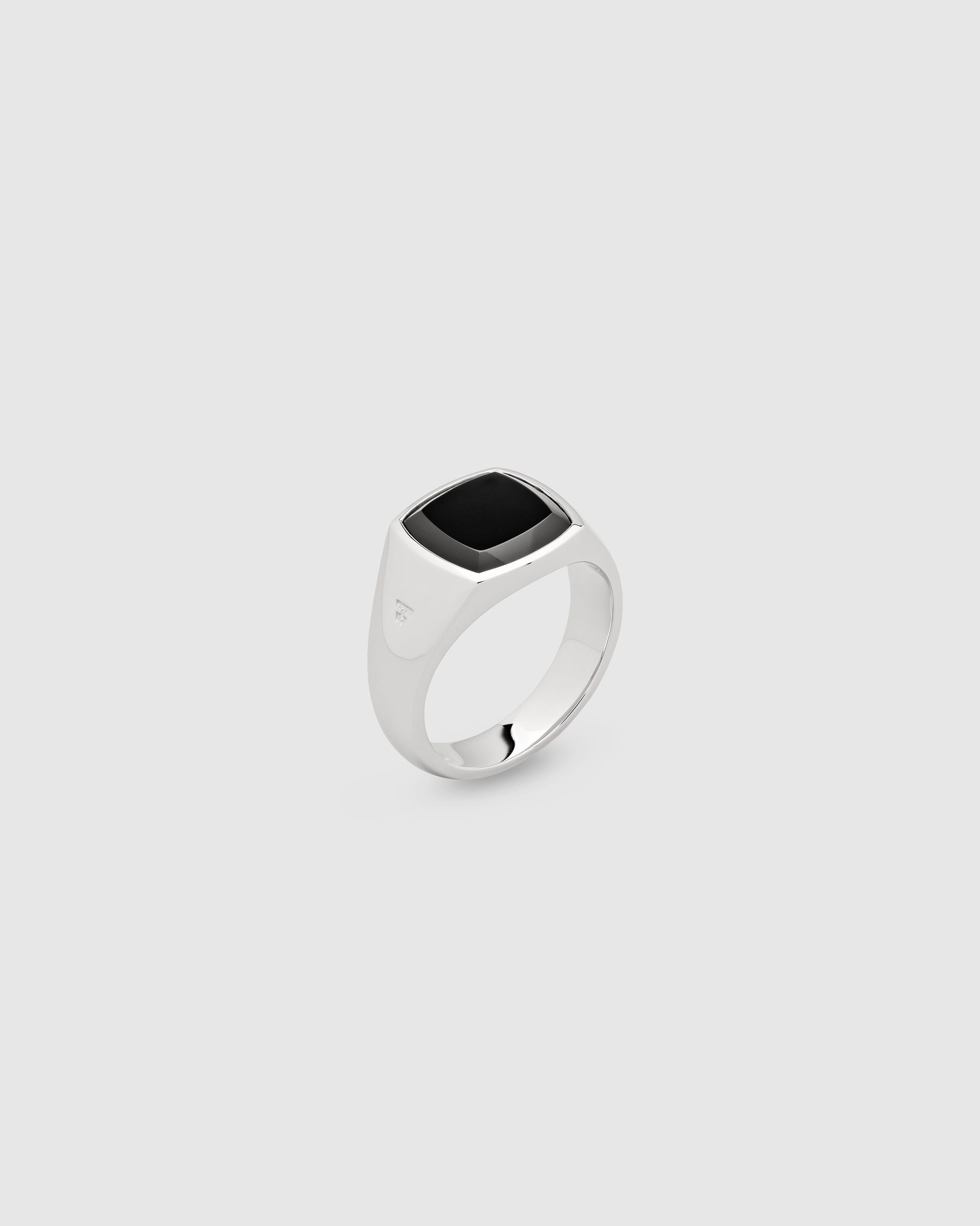 Kay Ring Polished Onyx
