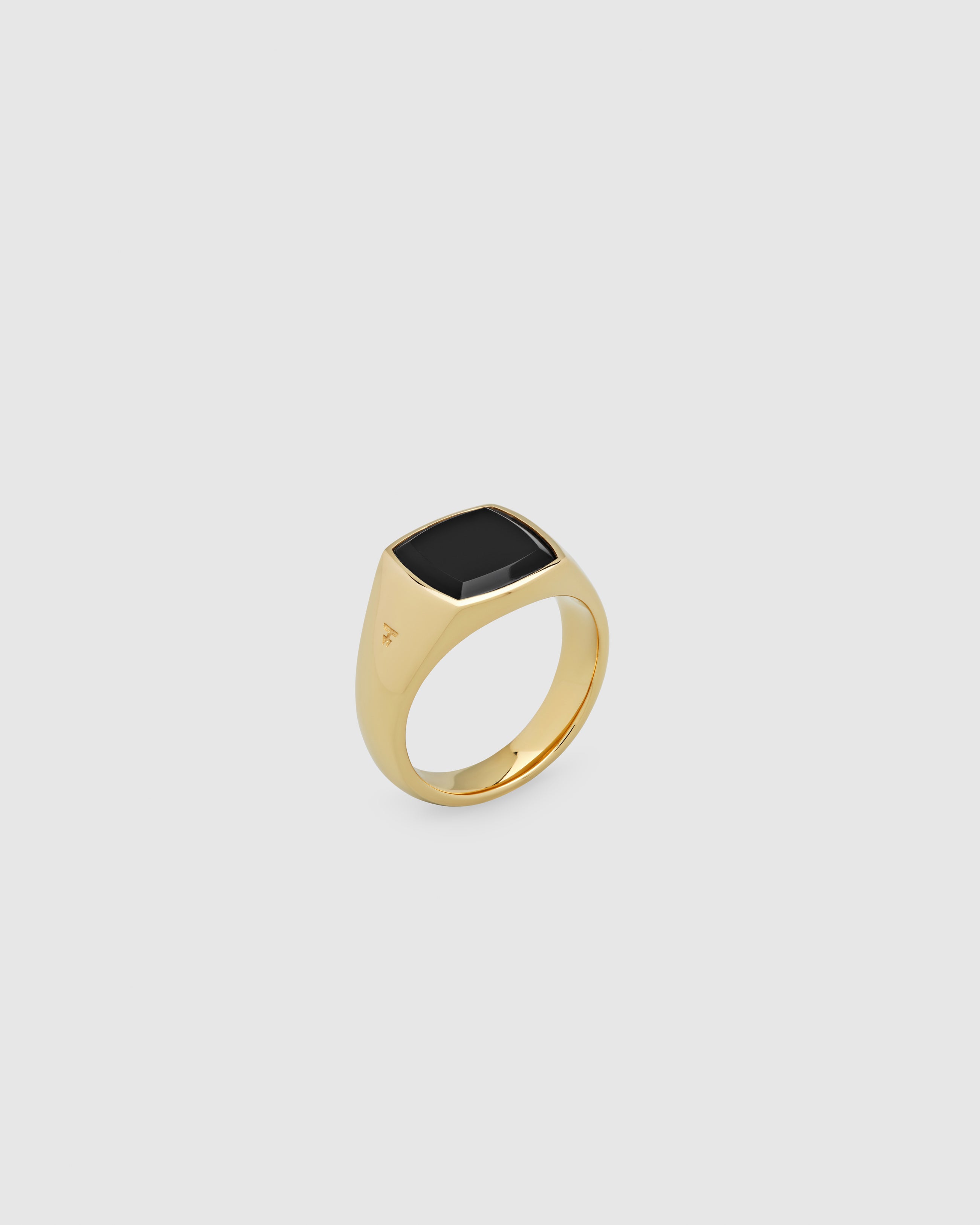 アクセサリー TOM WOOD Kay Ring polished Onyx 54 Kay Ring Gold Black Onyx – Tom Wood