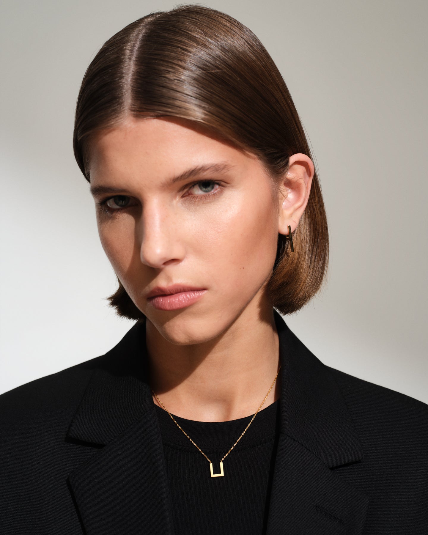 Sleek Pendant Gold