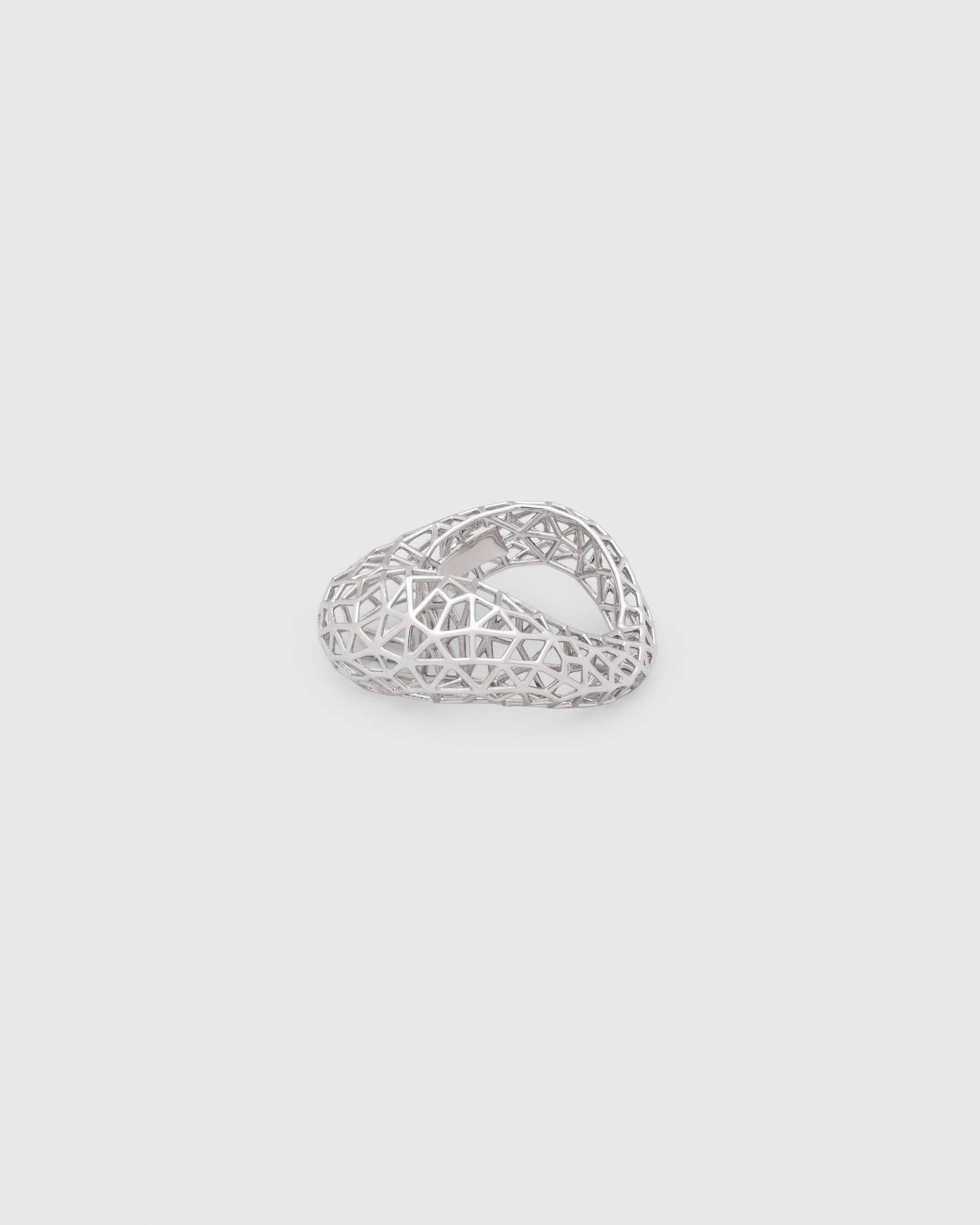 Maze Ring – Tom Wood