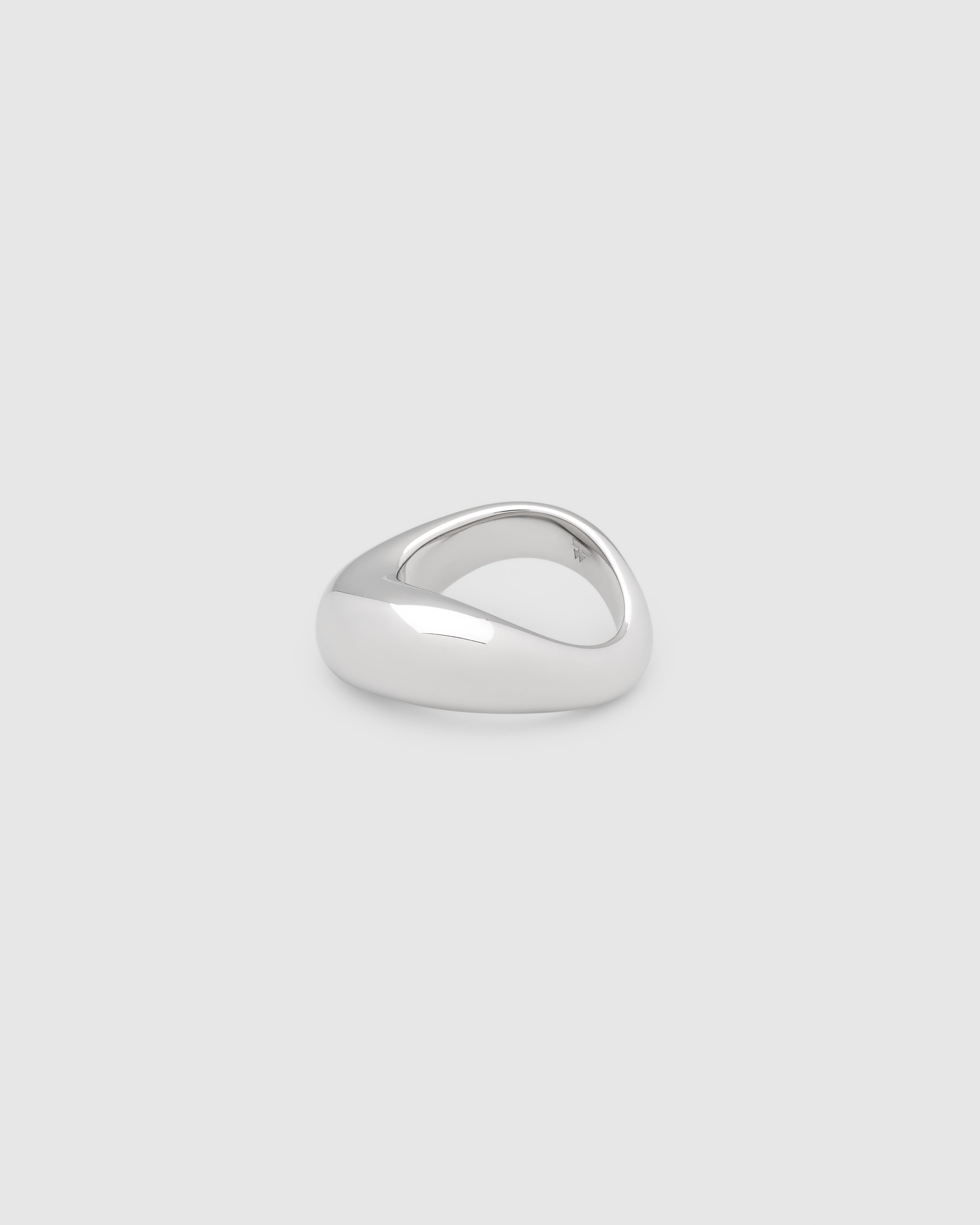 Twist Ring – Tom Wood