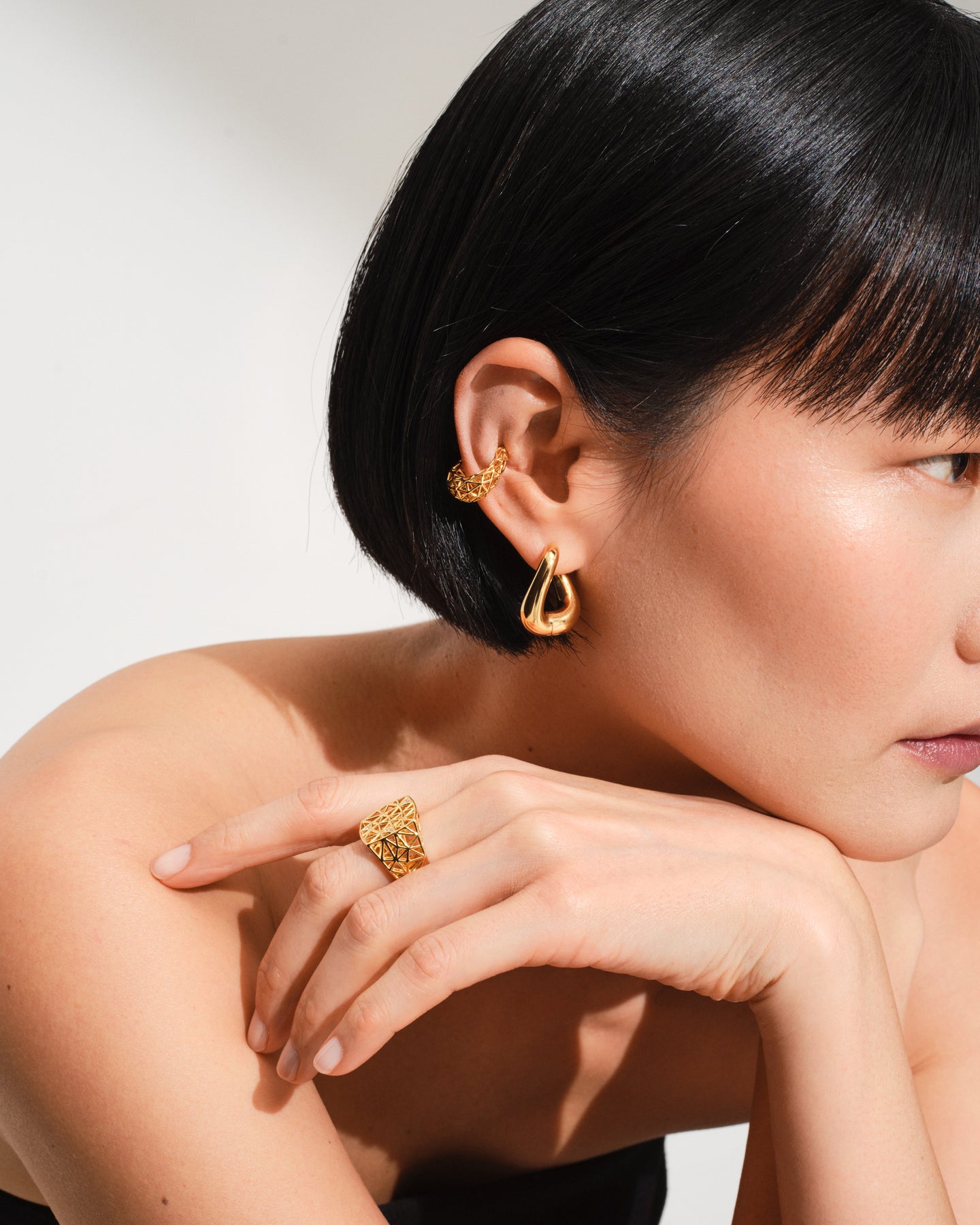 Twist Hoops Gold