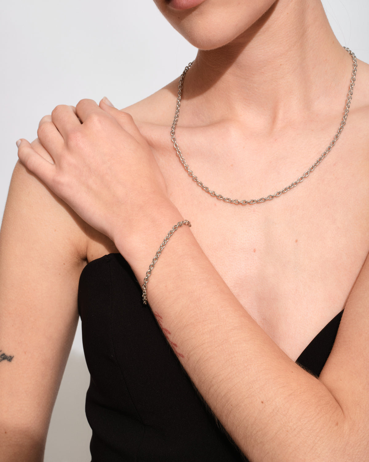 Ada Chain Slim – Tom Wood