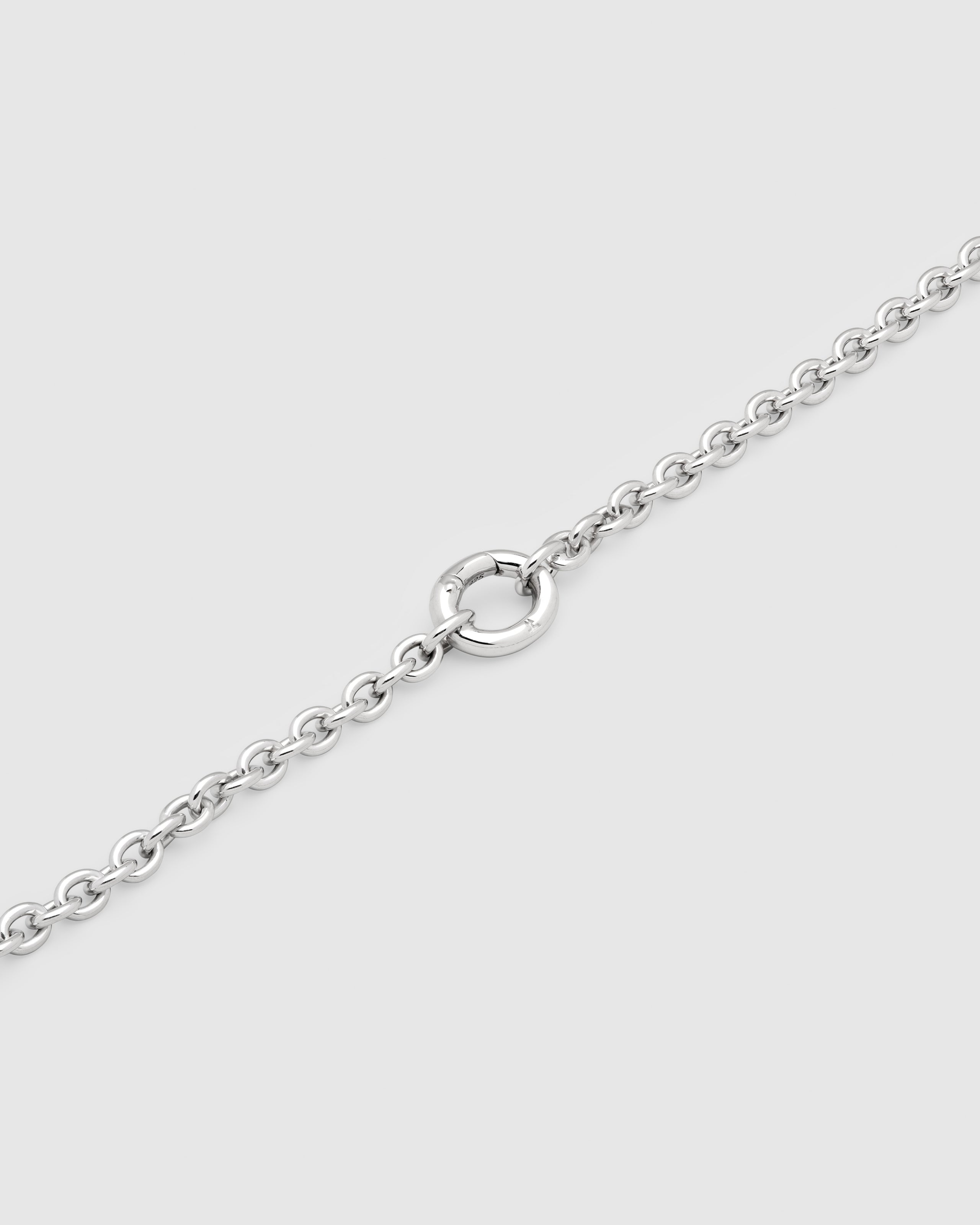 Ada Chain Slim