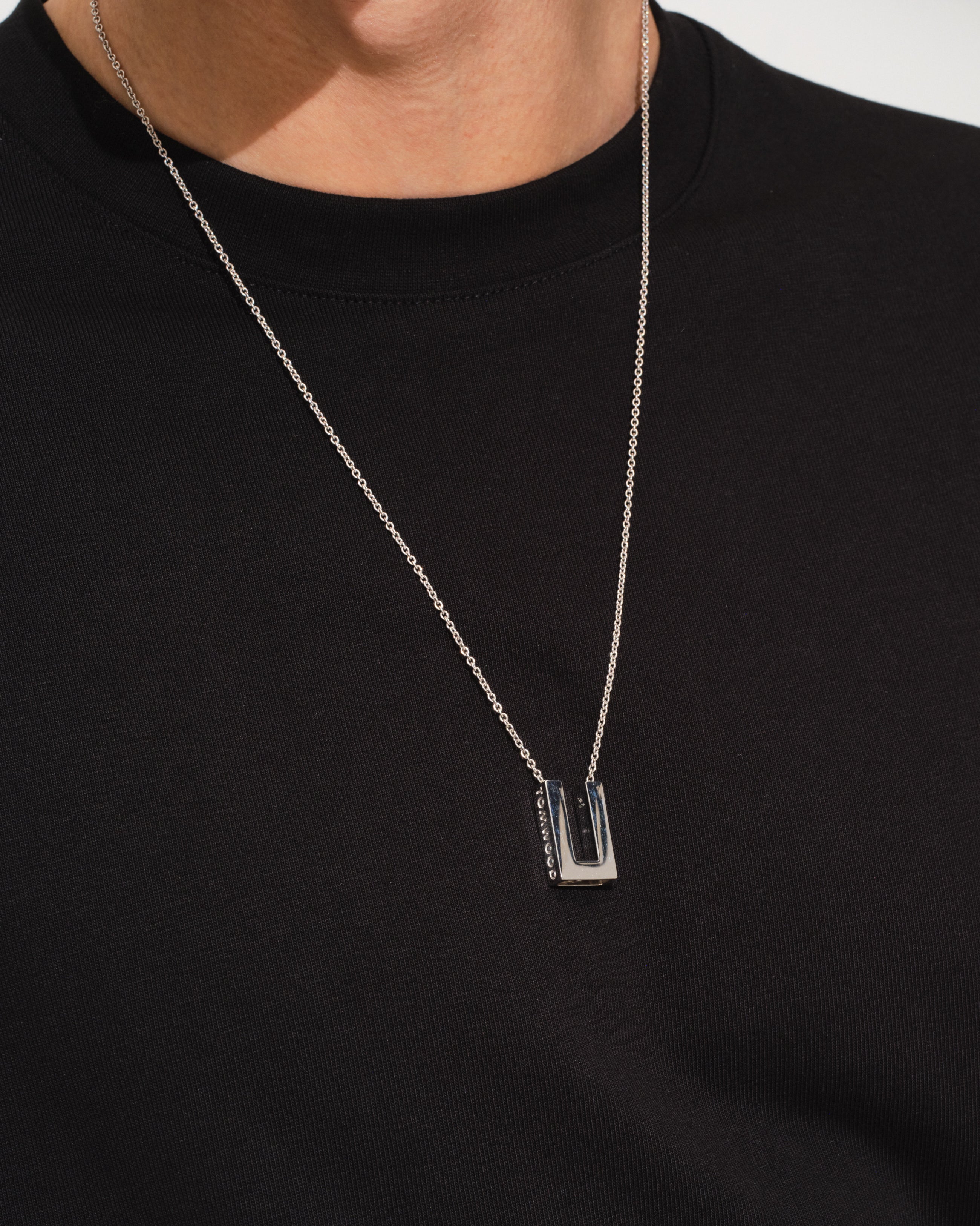 Square Pendant – Tom Wood