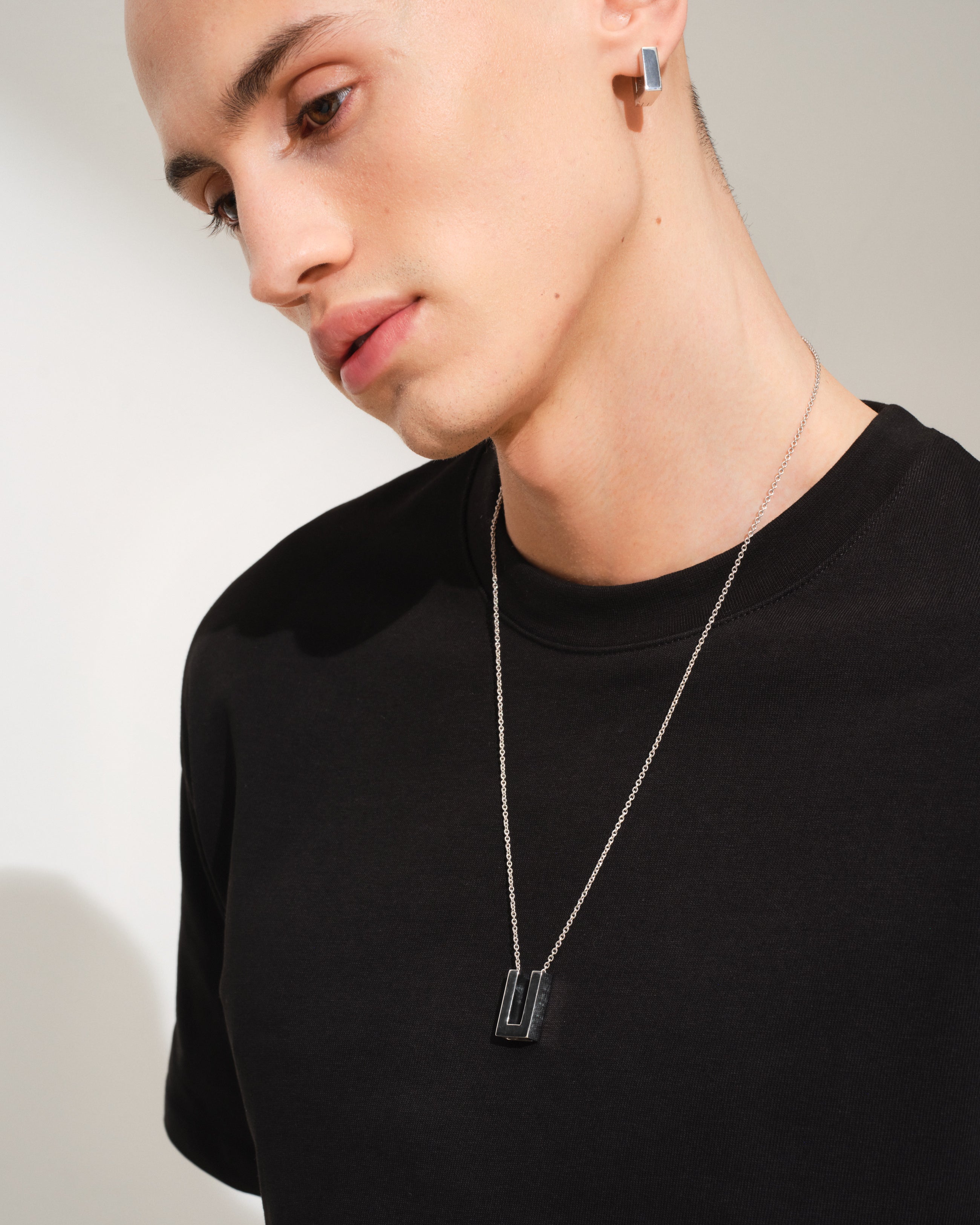 Square Pendant – Tom Wood