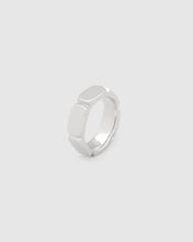 Umi Band Ring Medium