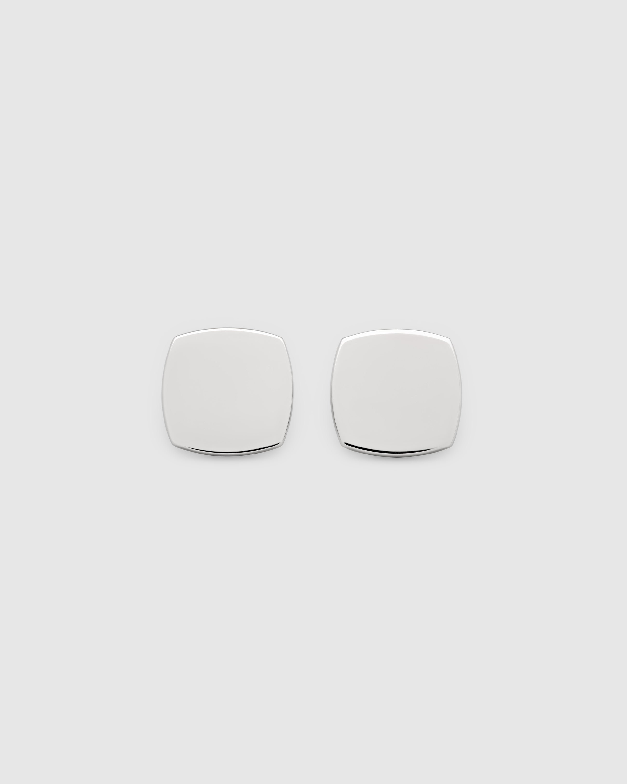 Umi Studs Small – Tom Wood