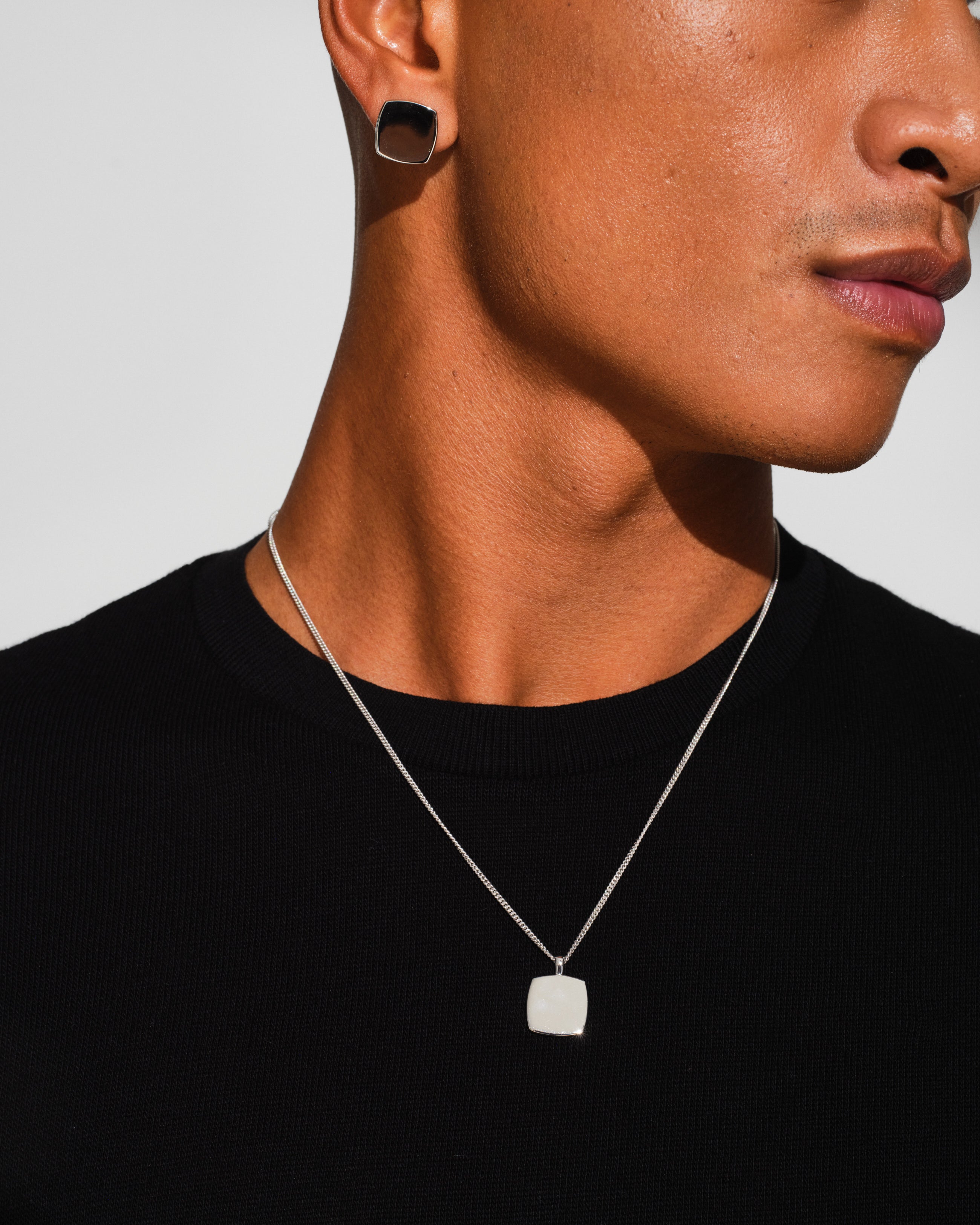 Umi Studs Small – Tom Wood