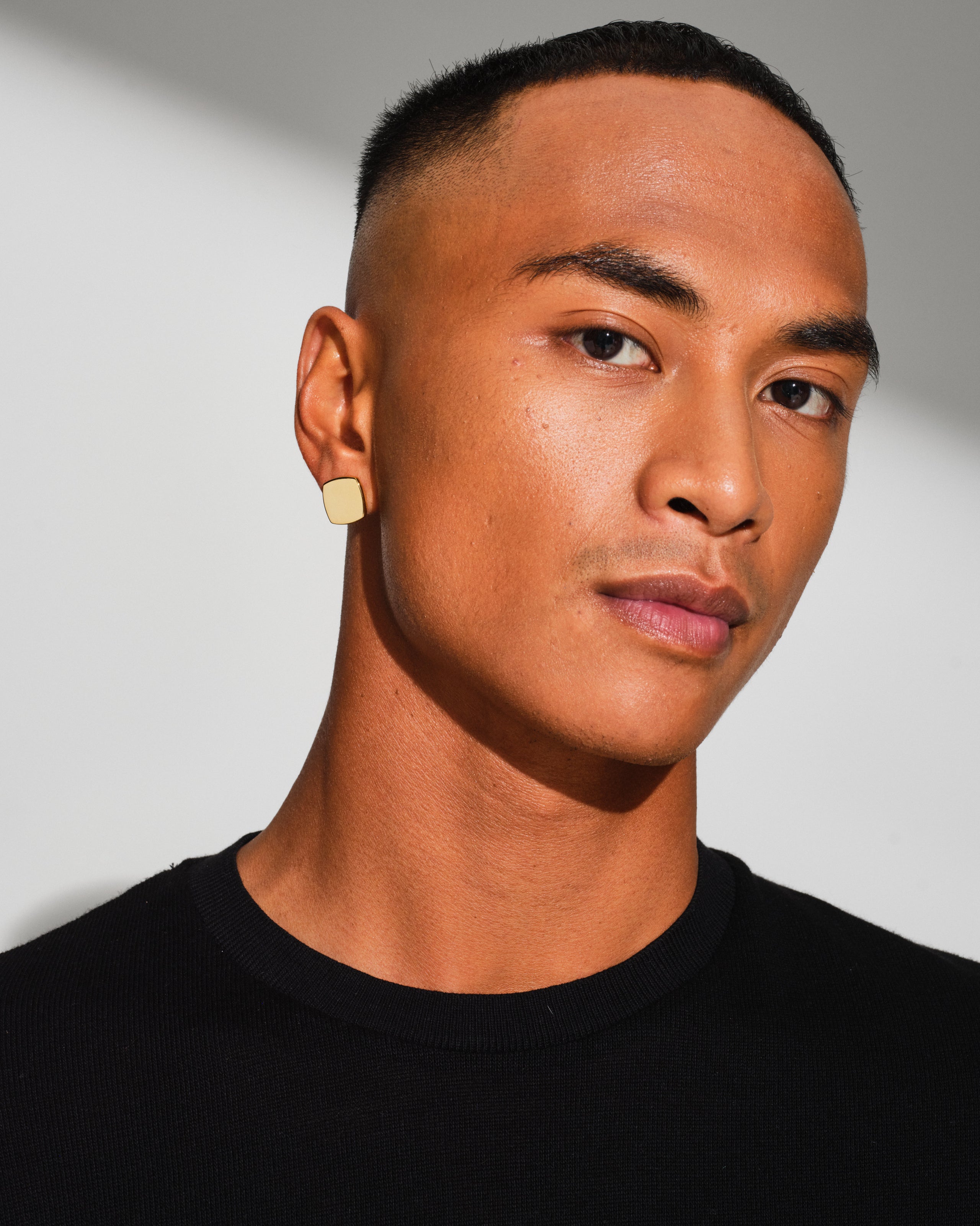 Umi Studs Small Gold