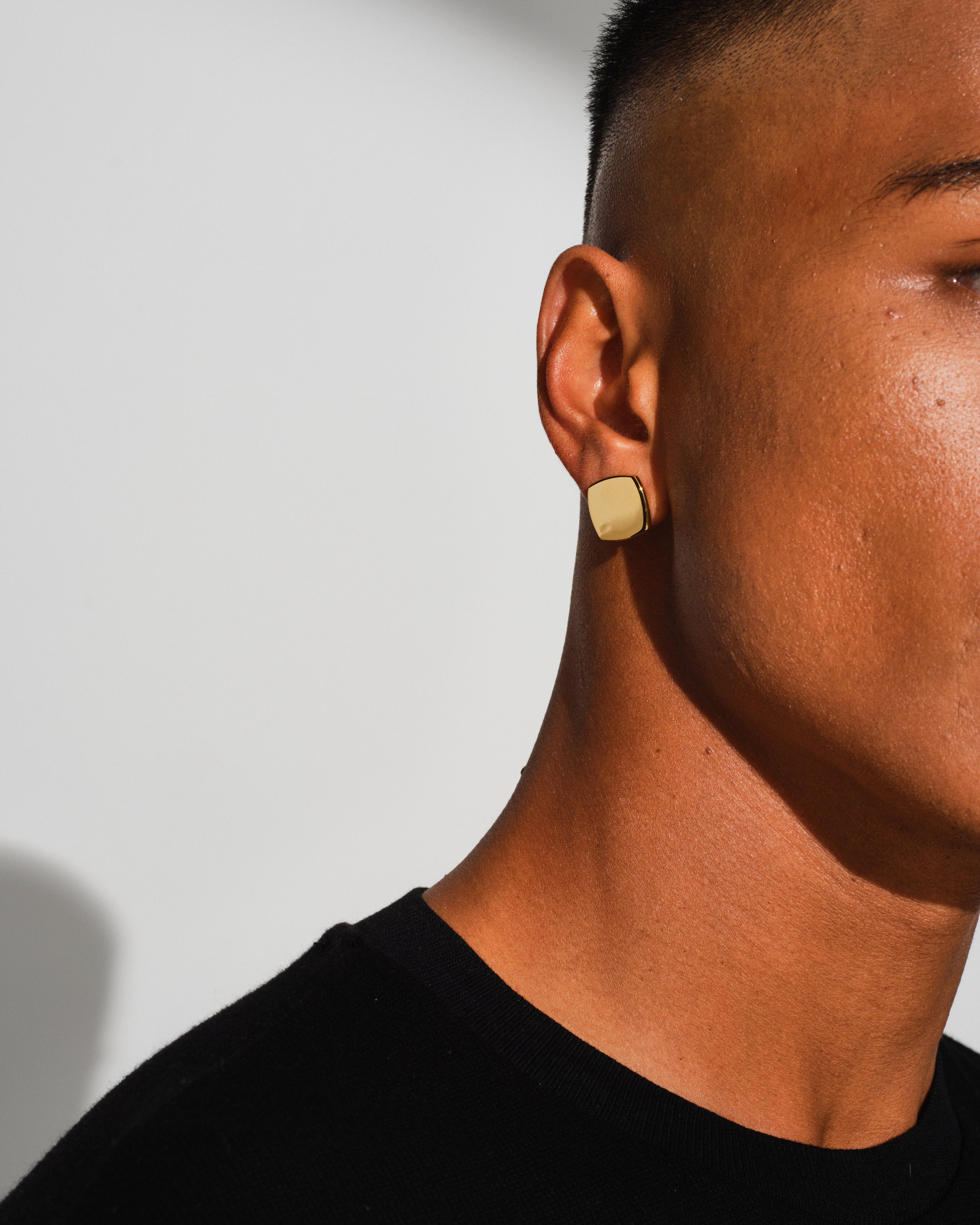 Umi Studs Small Gold